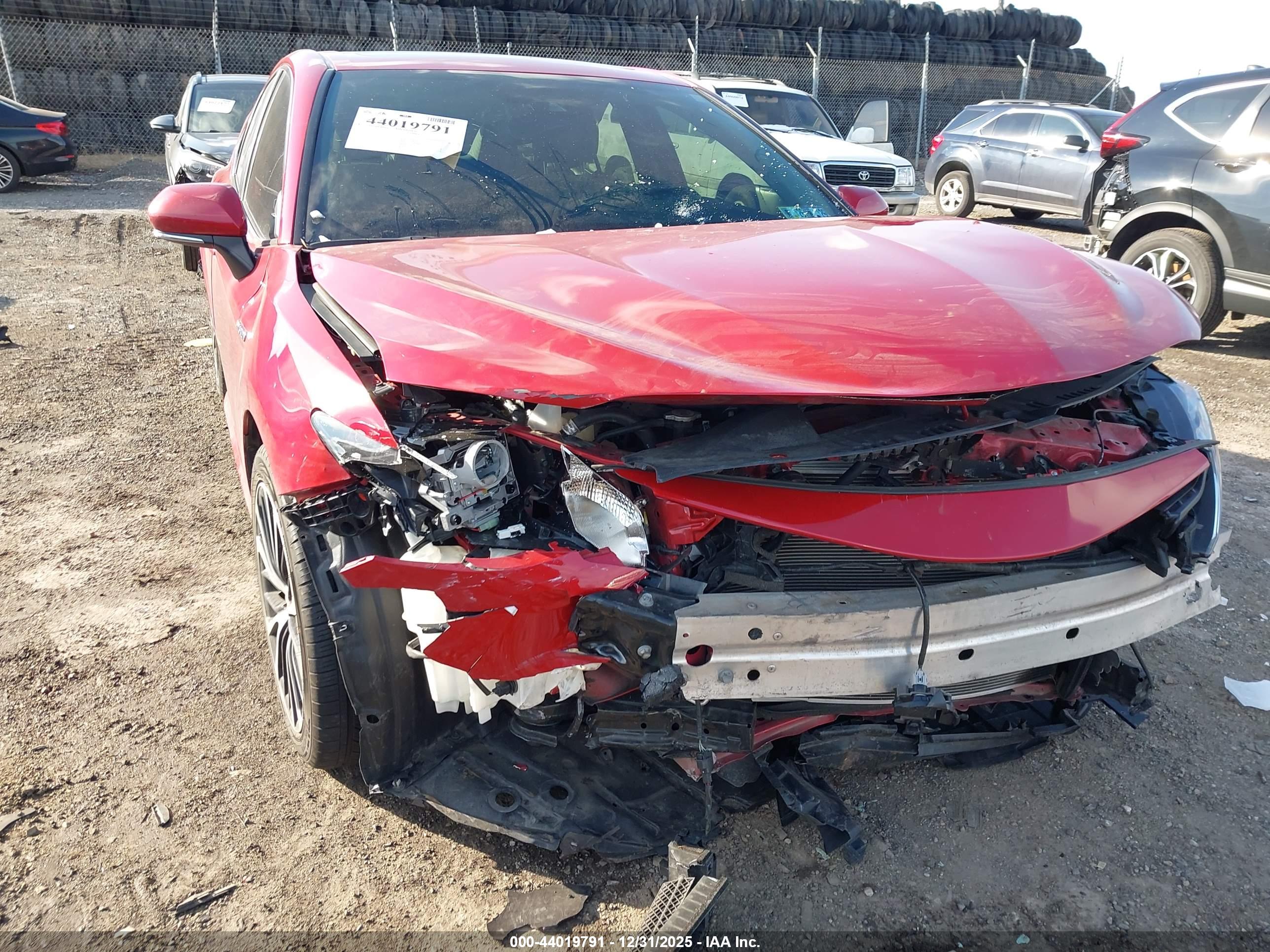 TOYOTA CAMRY image 6