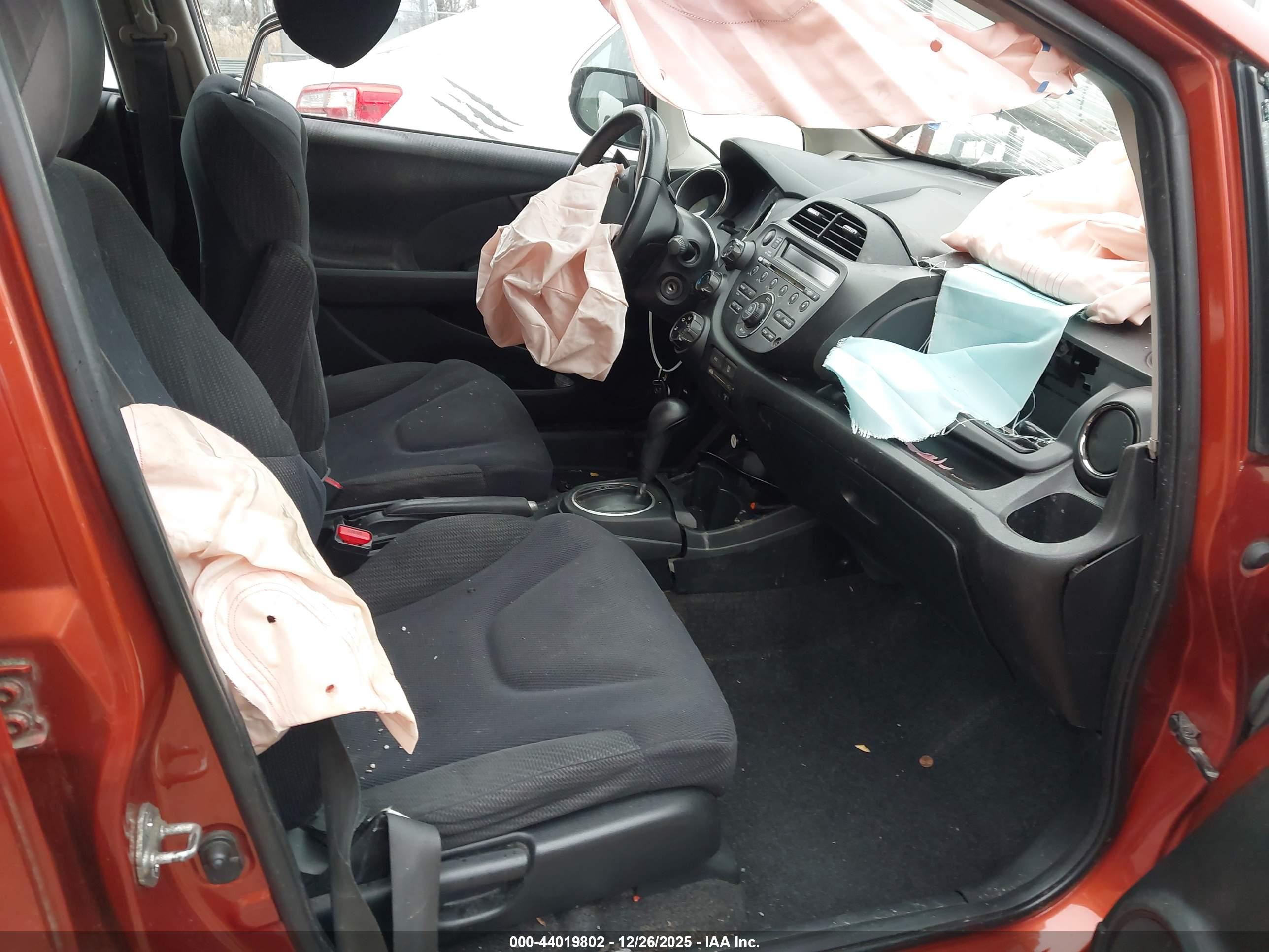 HONDA FIT image 5