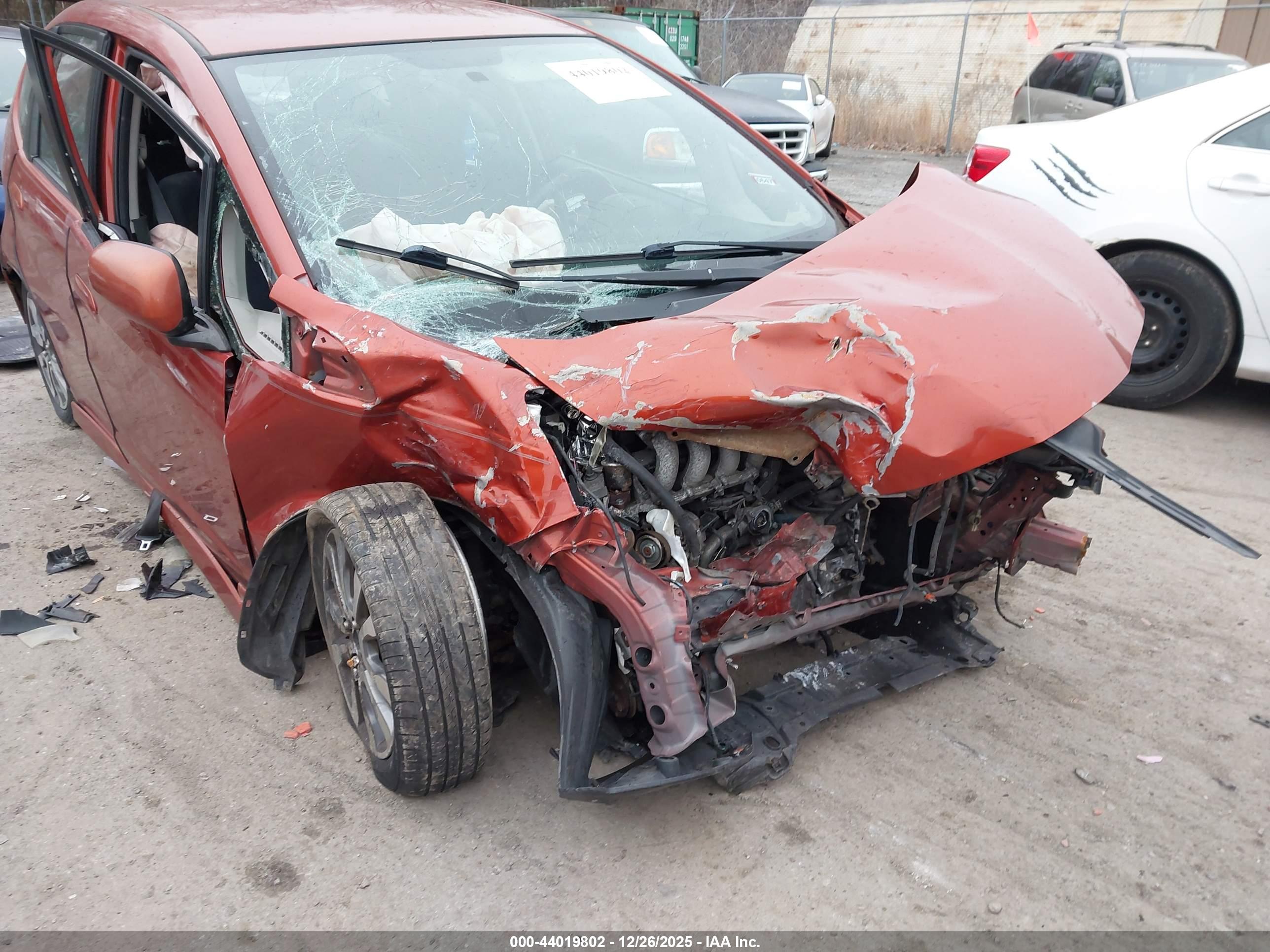 HONDA FIT image 6