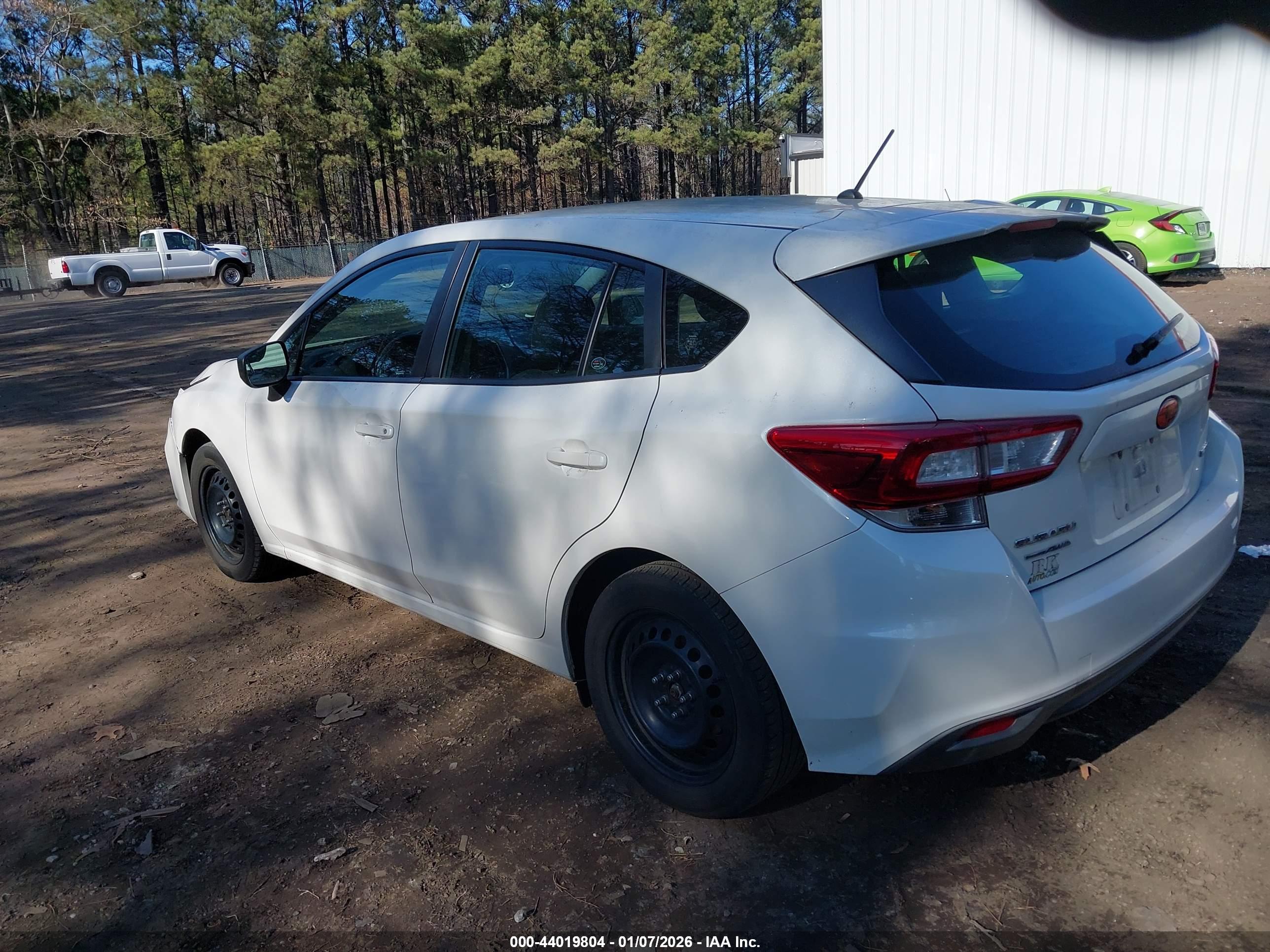SUBARU IMPREZA image 3