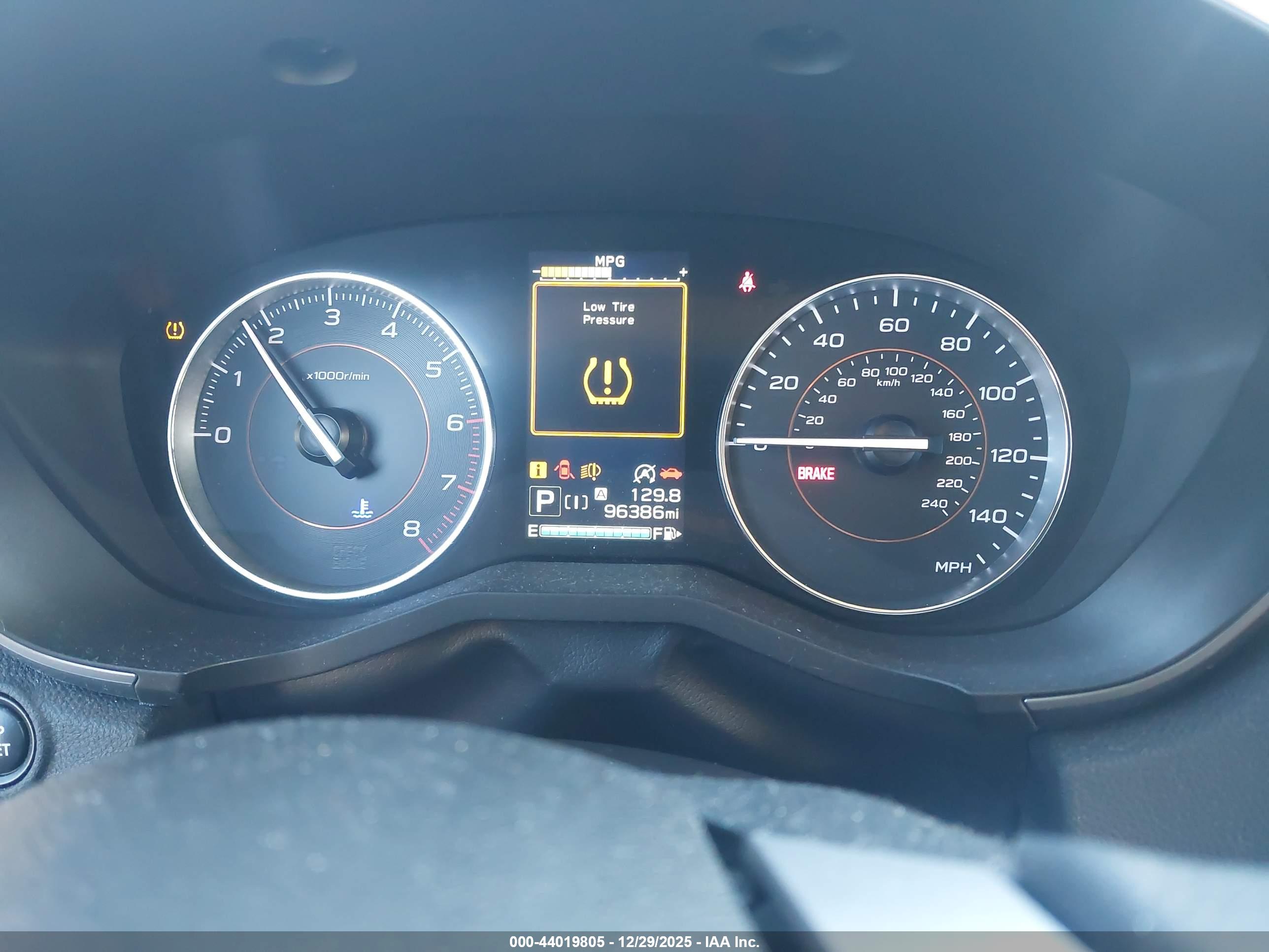 SUBARU CROSSTREK image 7