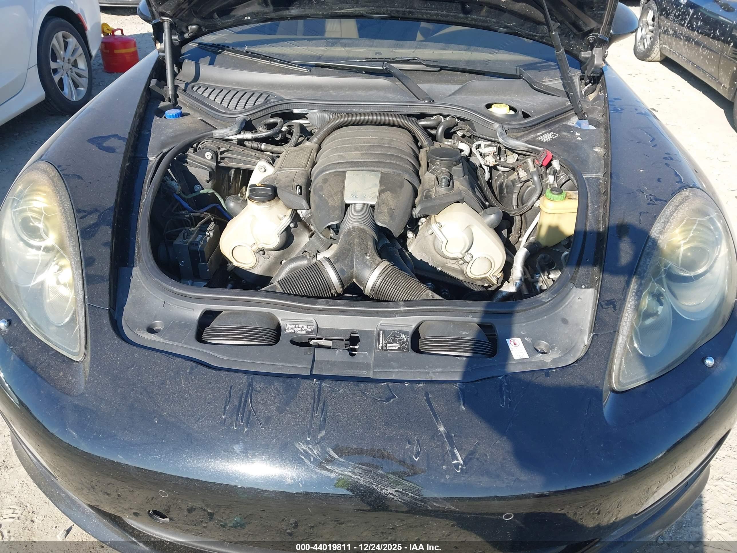 PORSCHE PANAMERA image 10