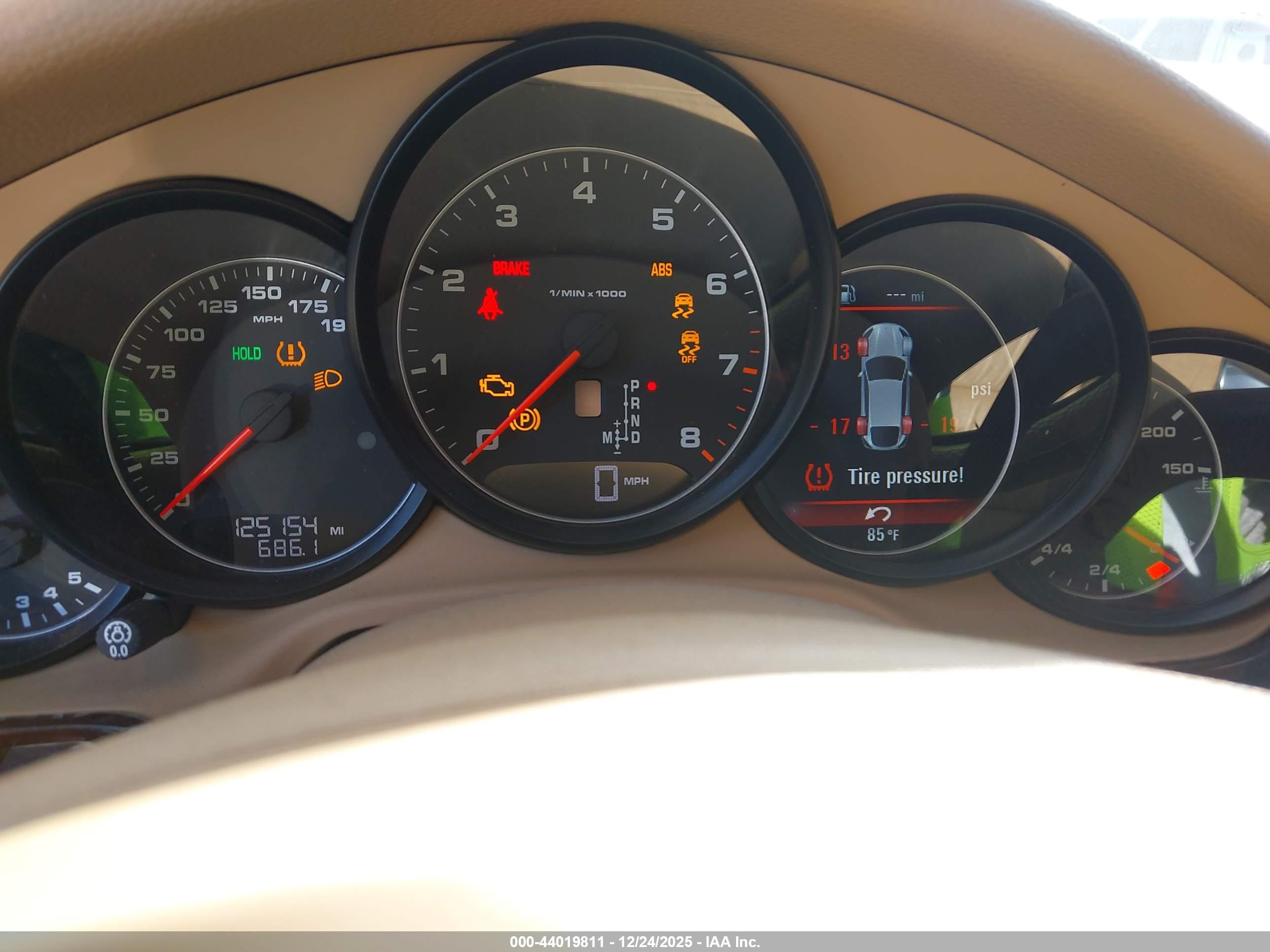 PORSCHE PANAMERA image 7