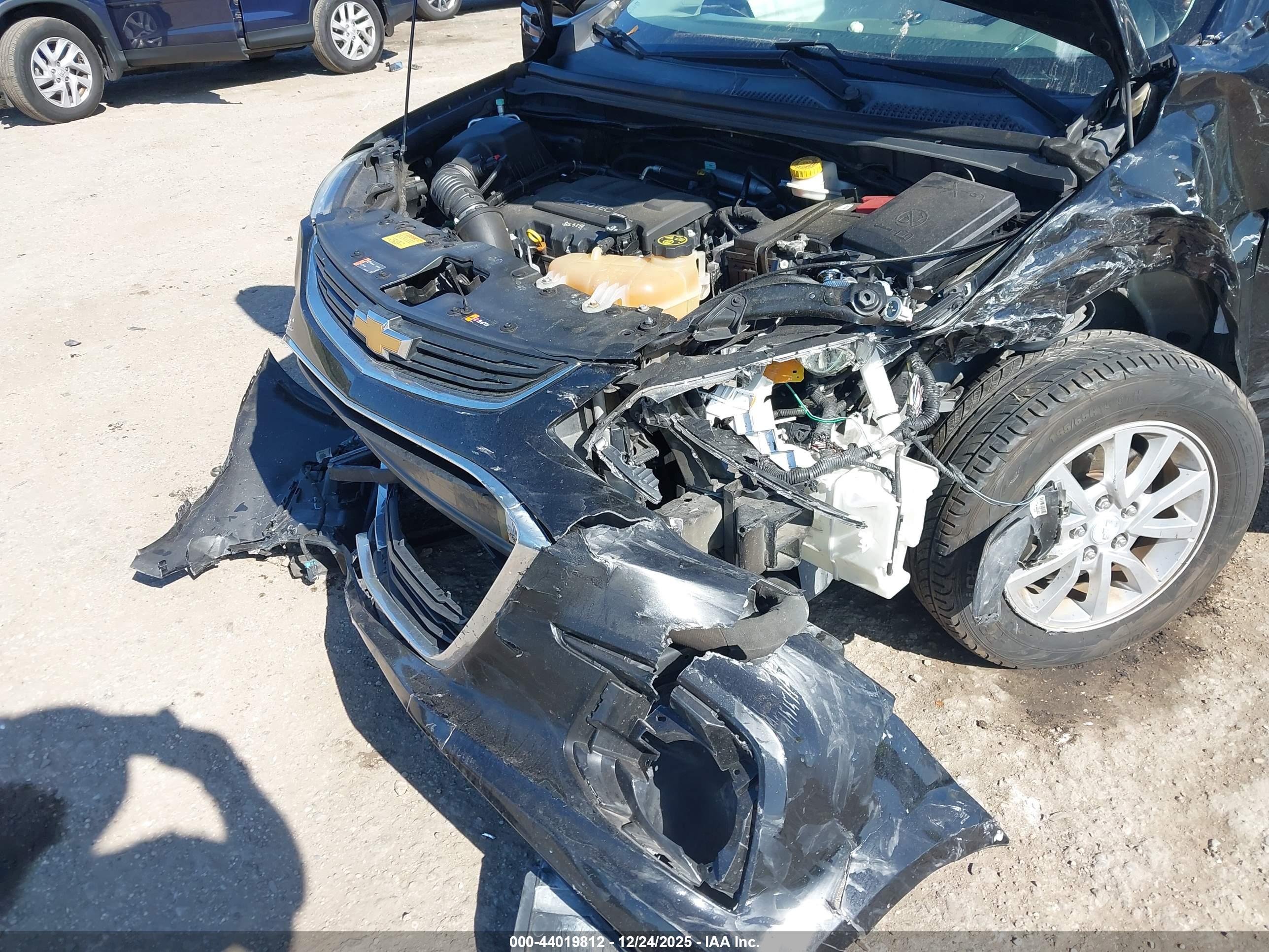 CHEVROLET SONIC image 6