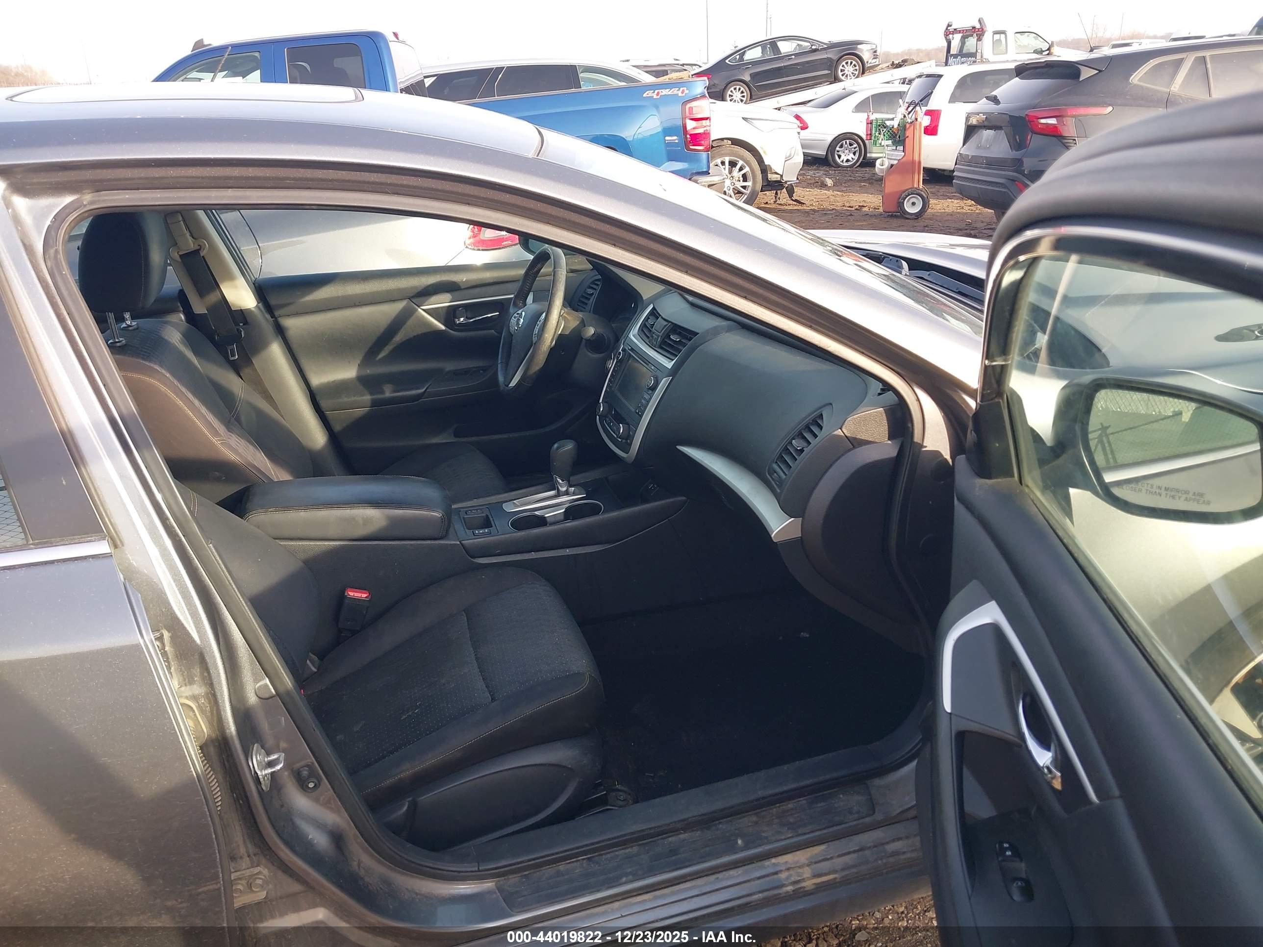 NISSAN ALTIMA image 5