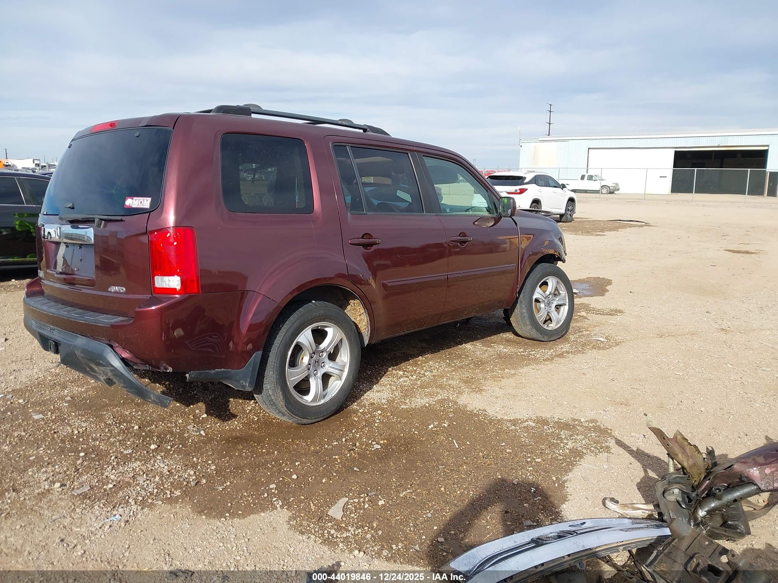 HONDA PILOT image 4