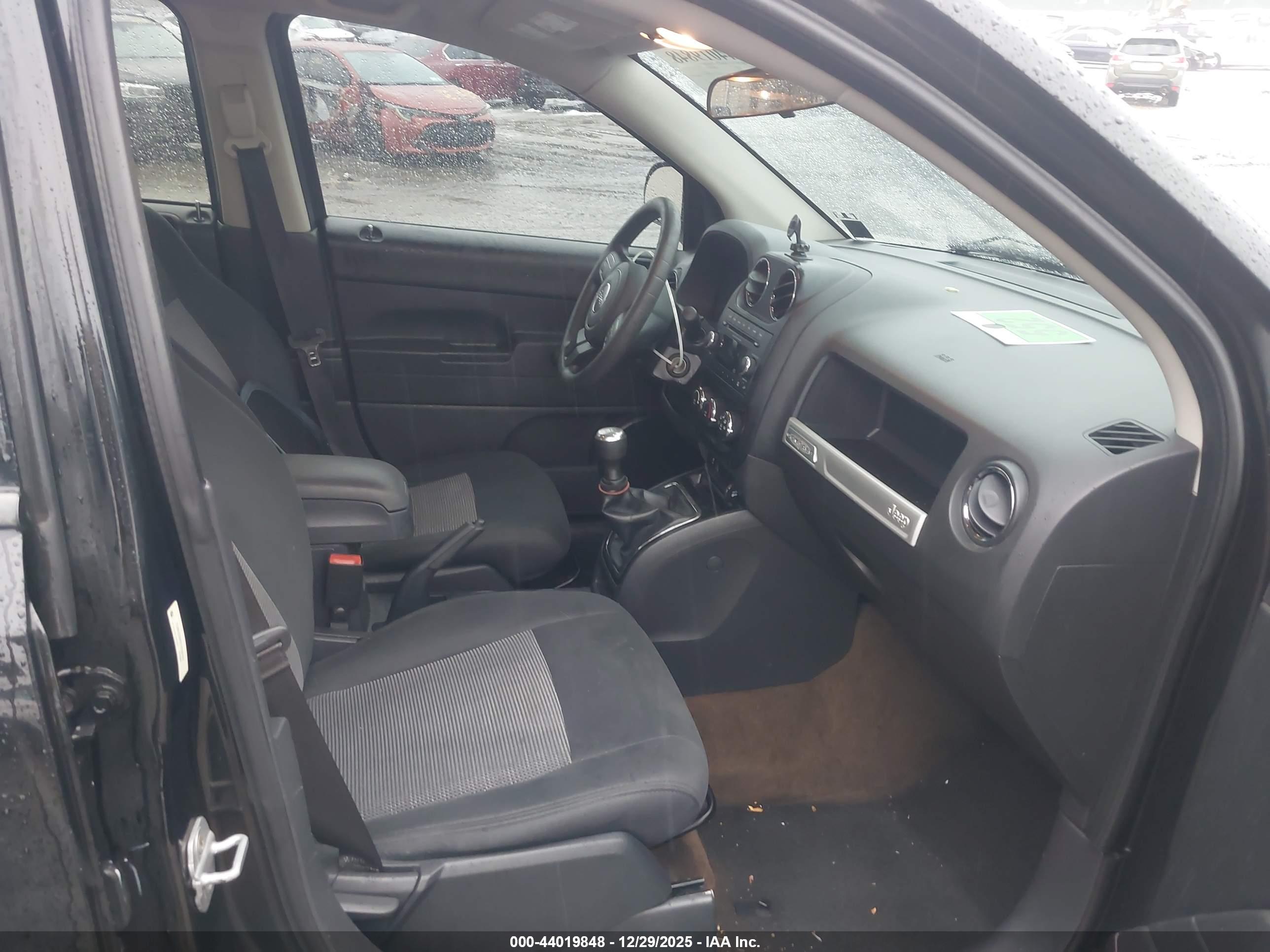 JEEP COMPASS image 5