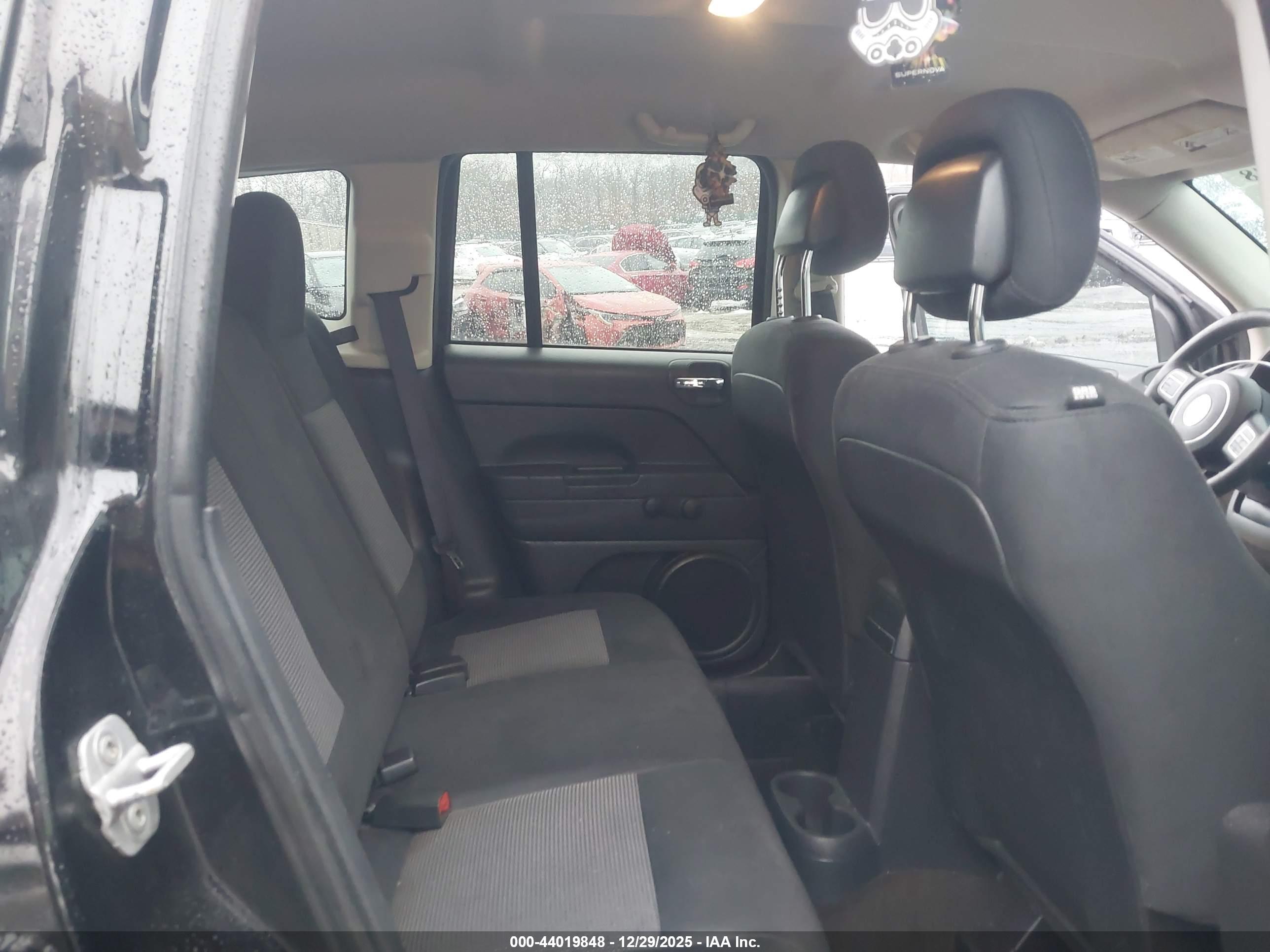 JEEP COMPASS image 8