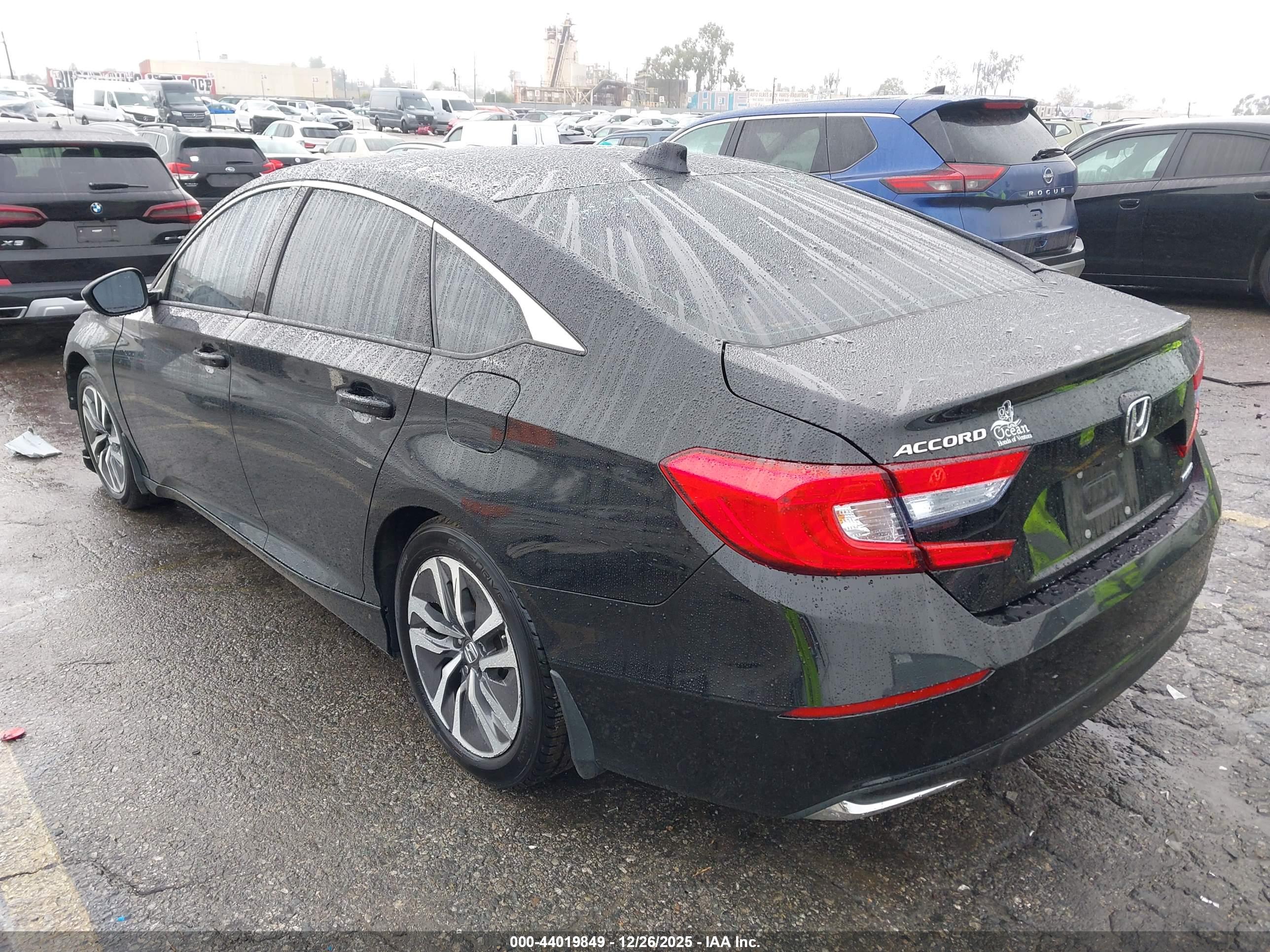 HONDA ACCORD image 3