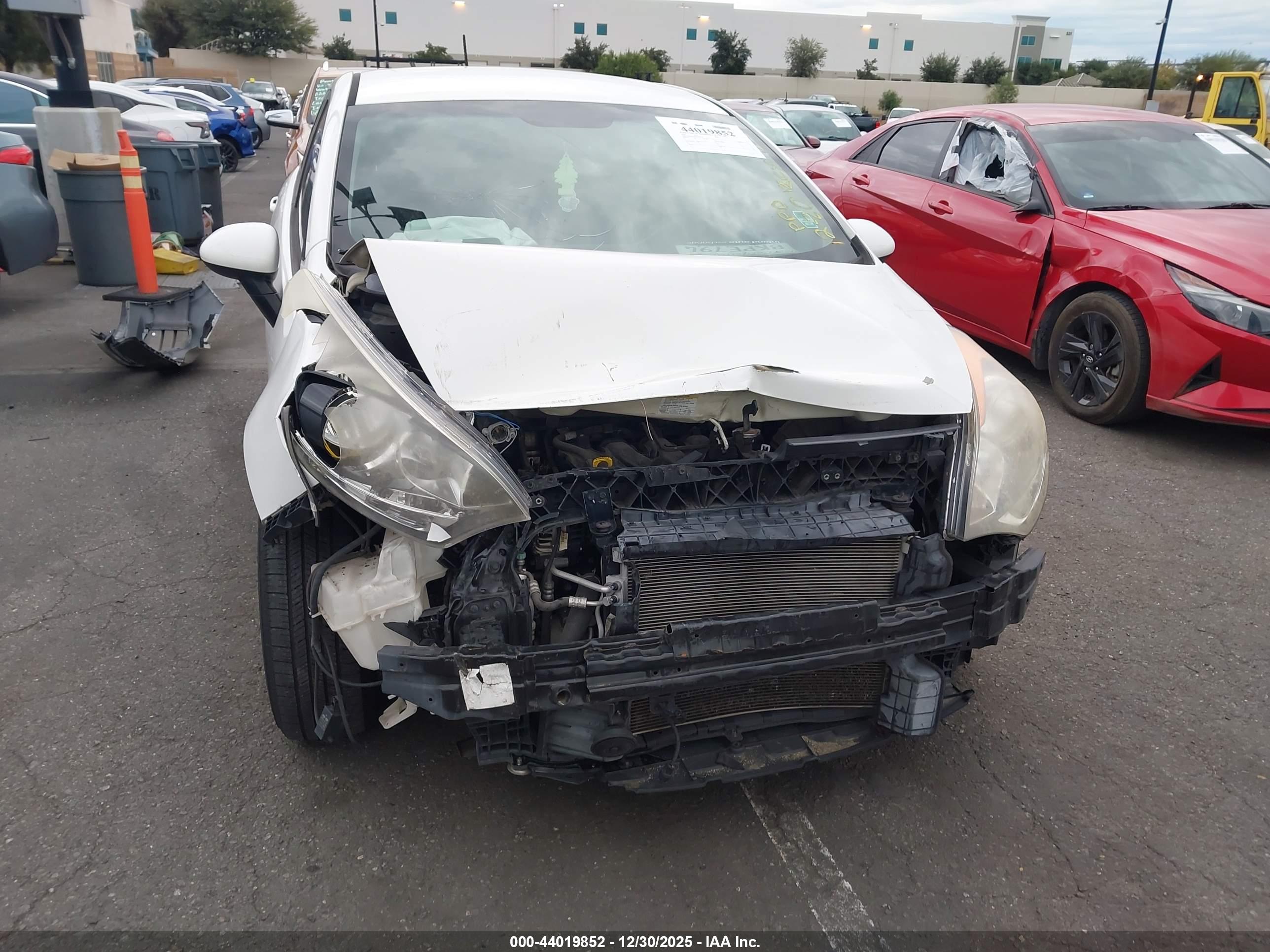 KIA RIO image 6