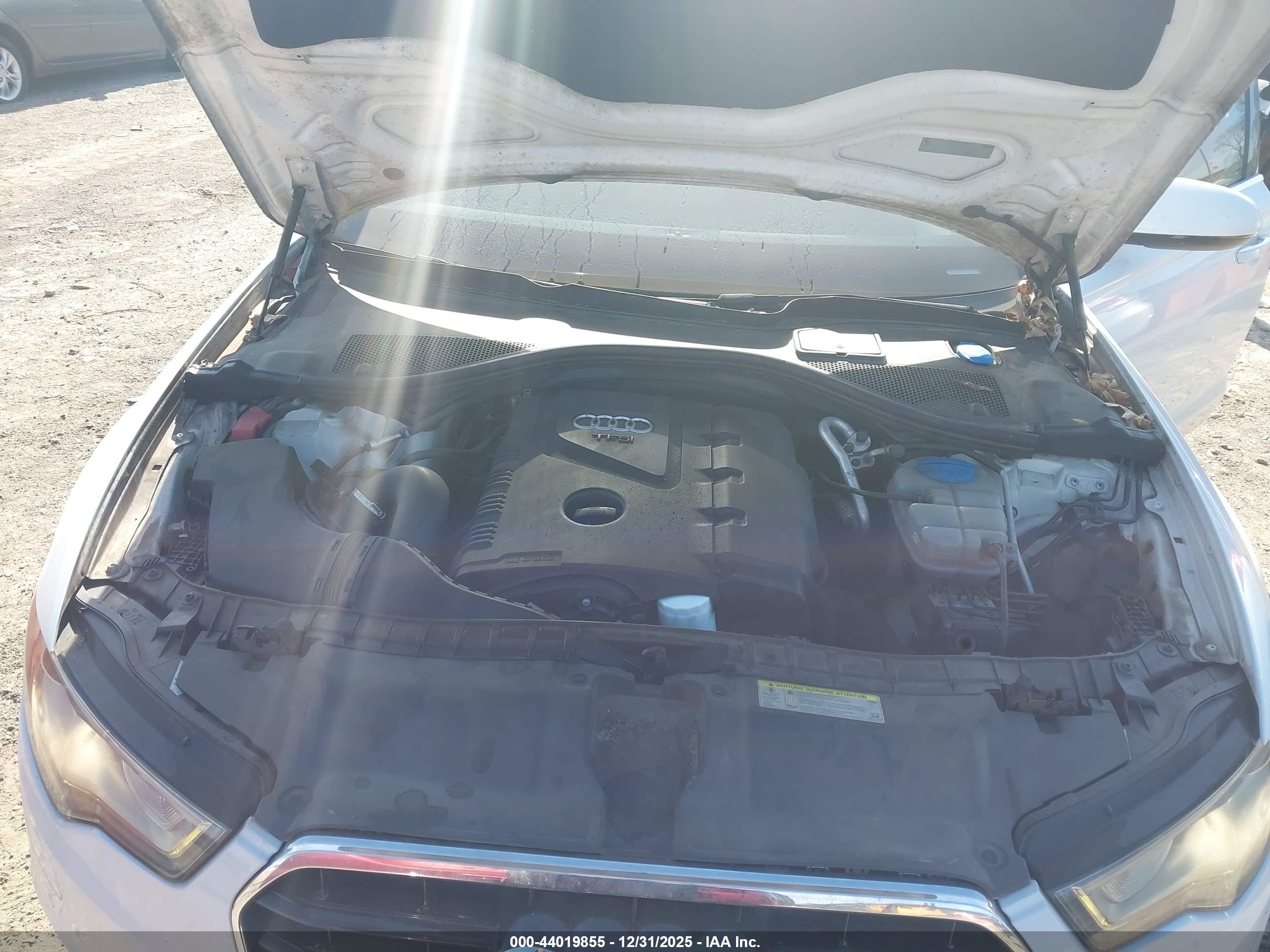 AUDI A6 image 10