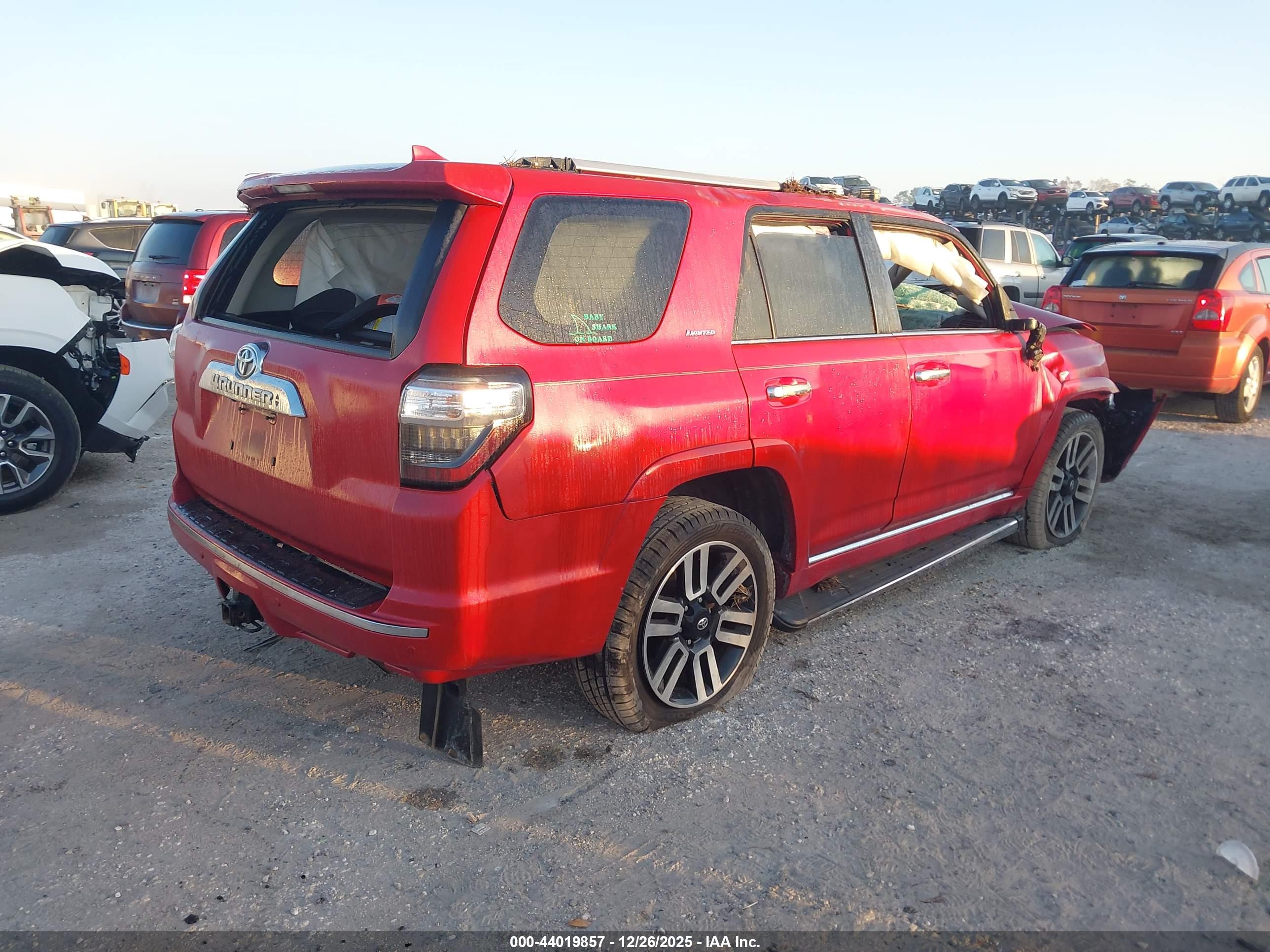 TOYOTA 4RUNNER image 4