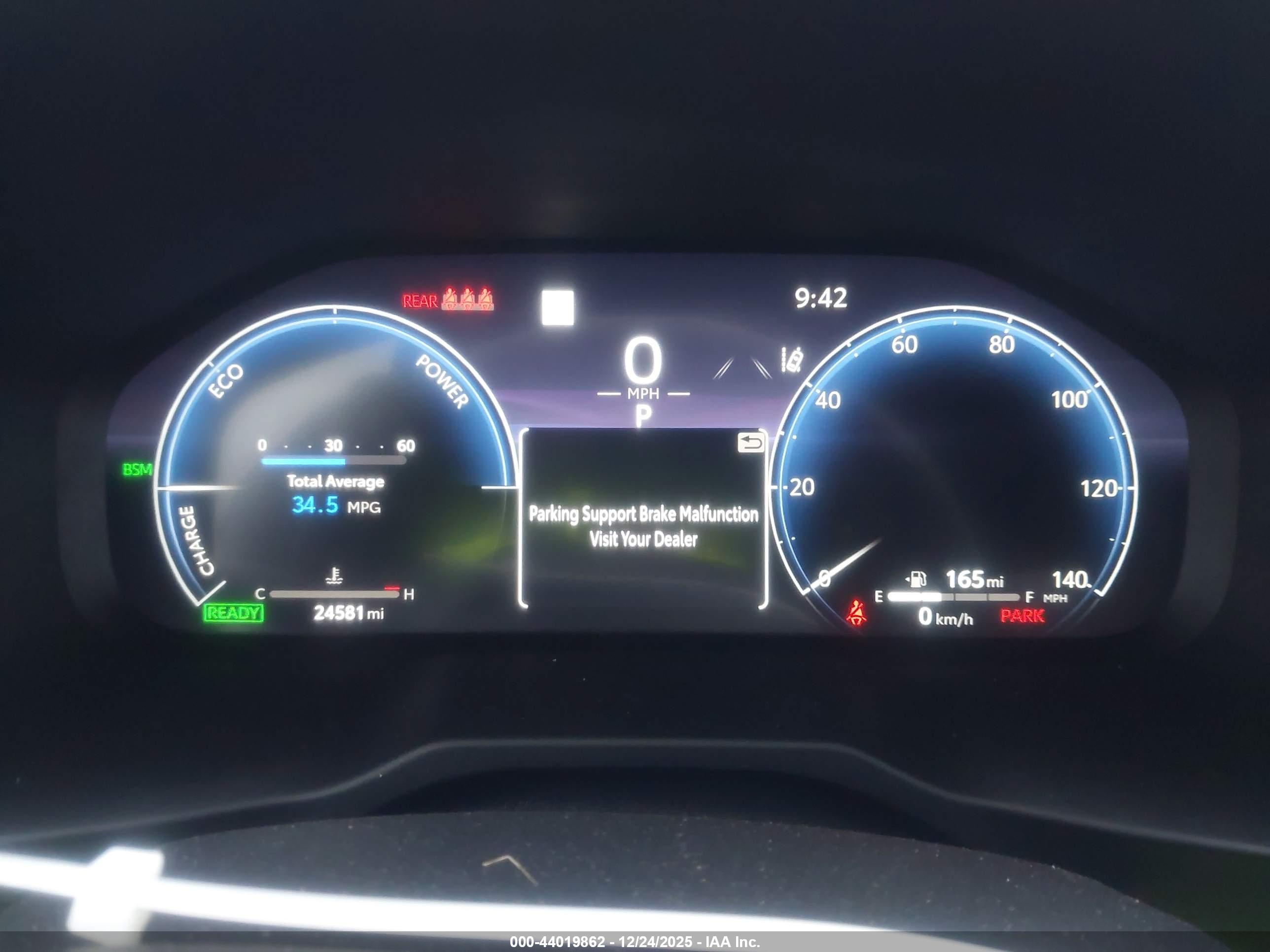 TOYOTA RAV4 image 7