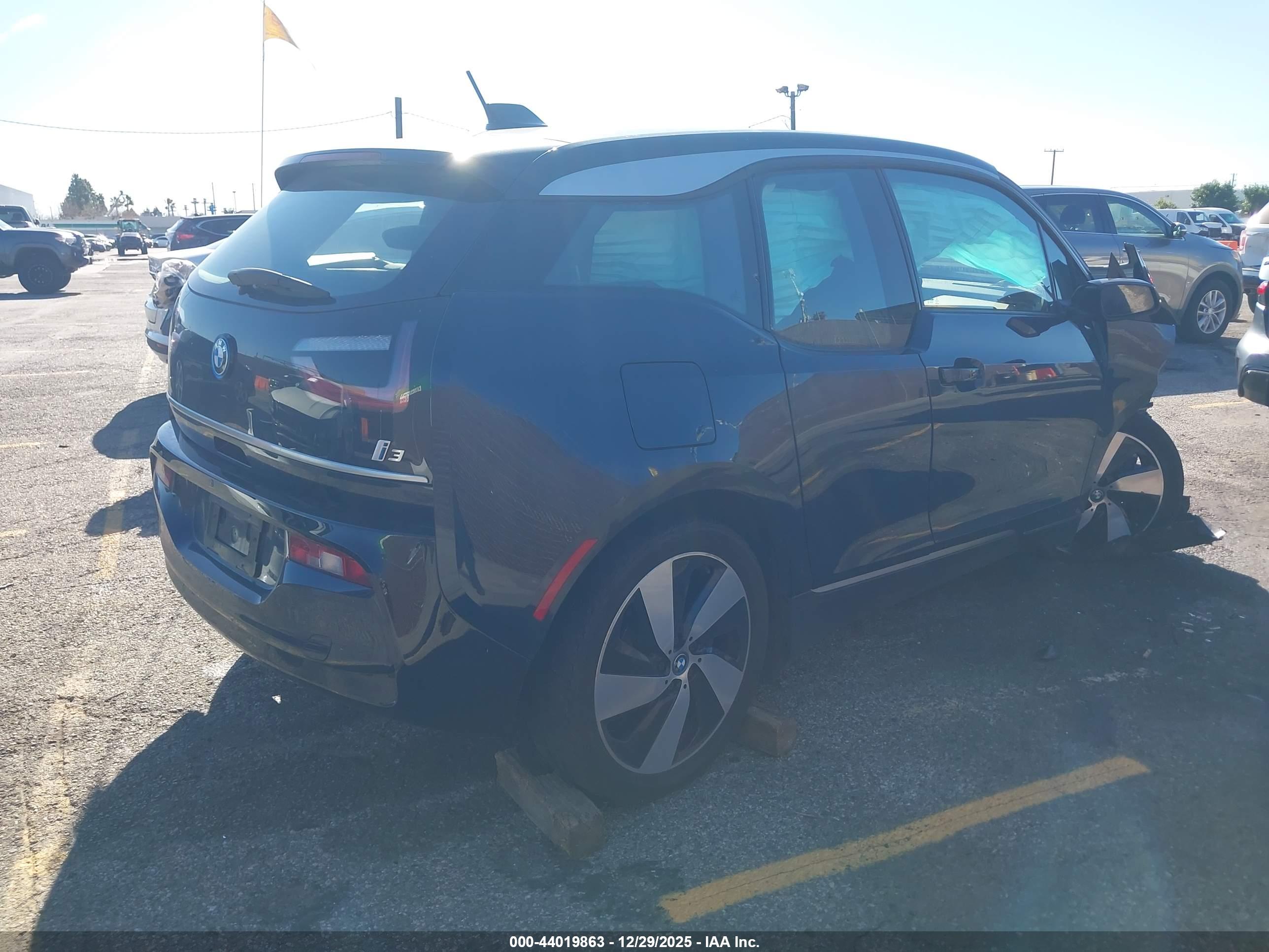 BMW I3 image 4