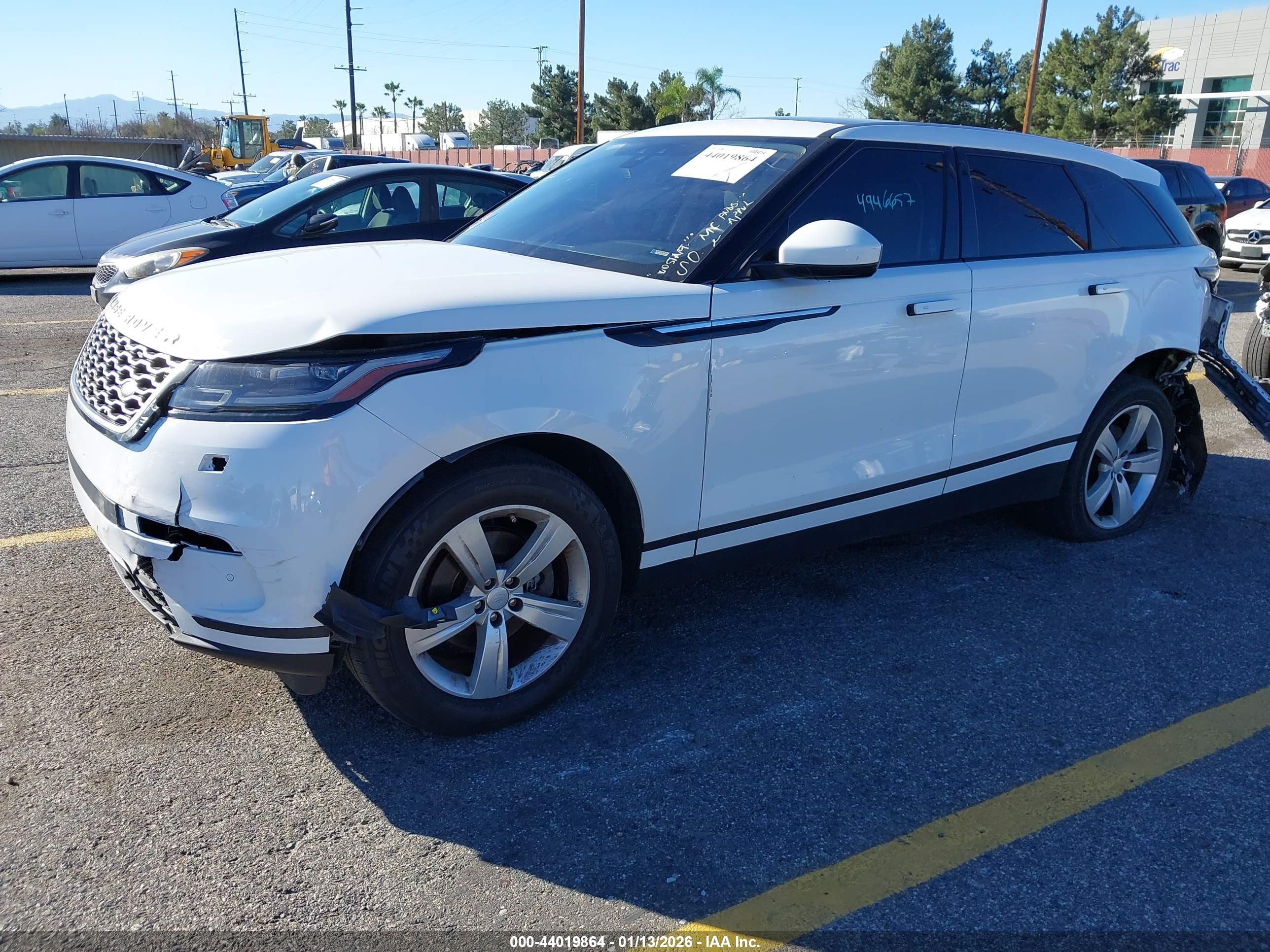 LAND ROVER image 2