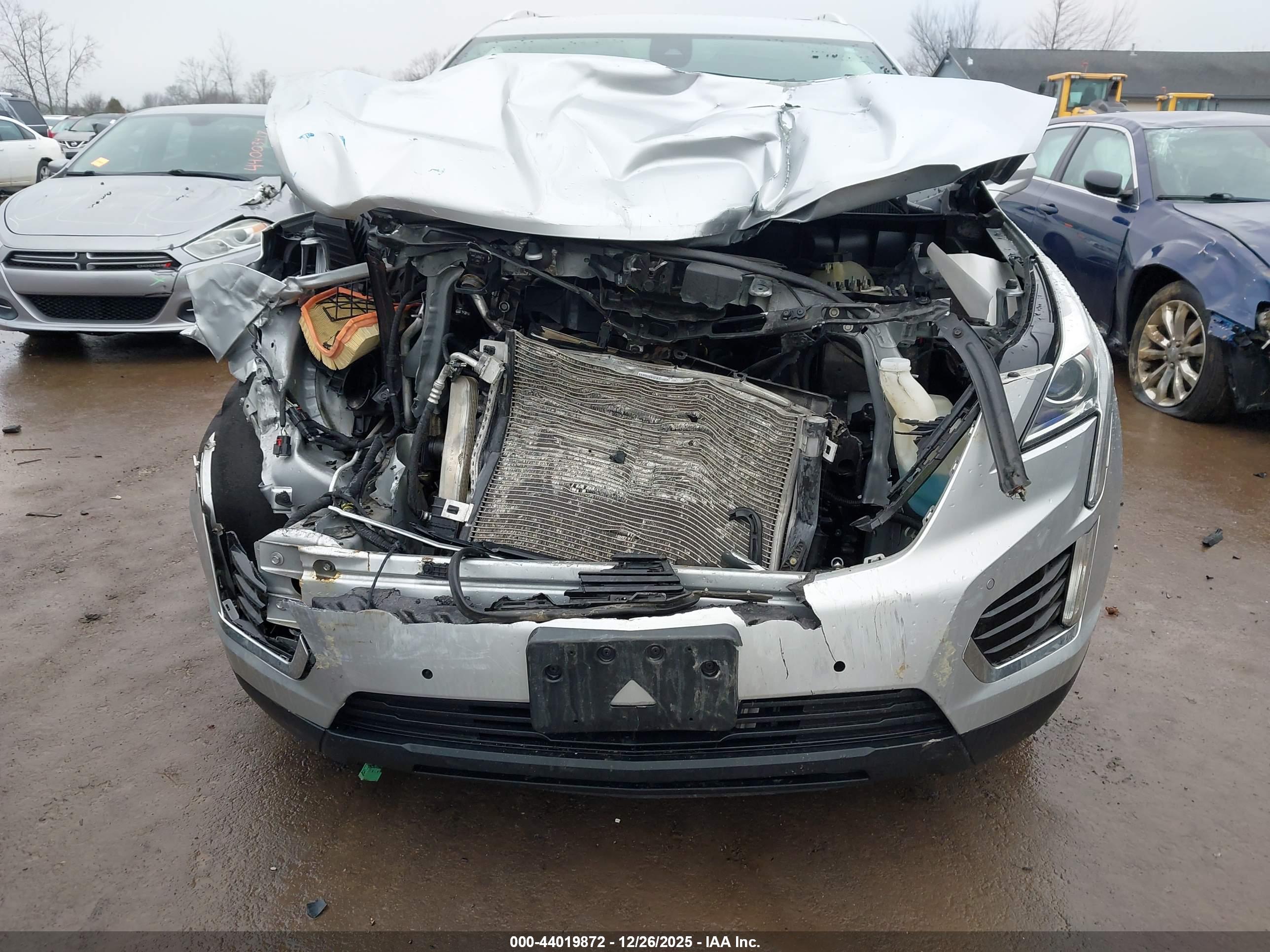 CADILLAC XT5 image 6