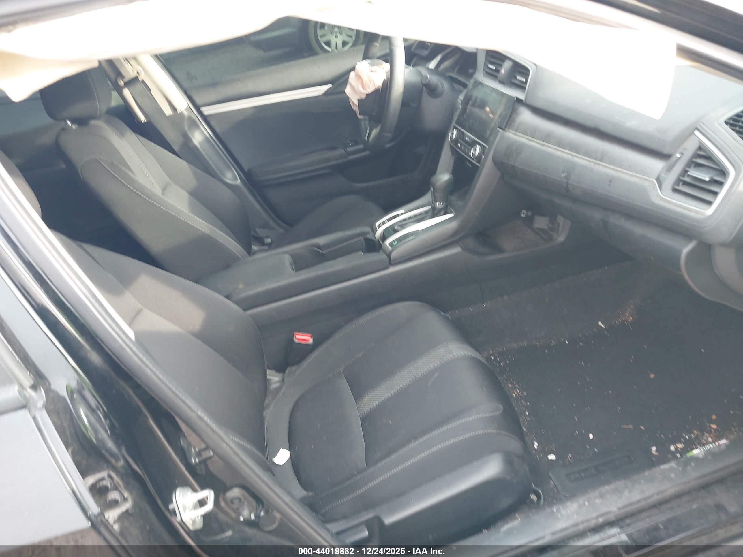 HONDA CIVIC image 5