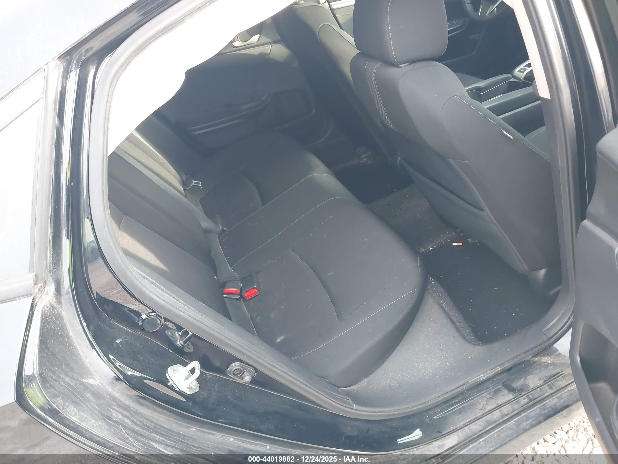HONDA CIVIC image 8
