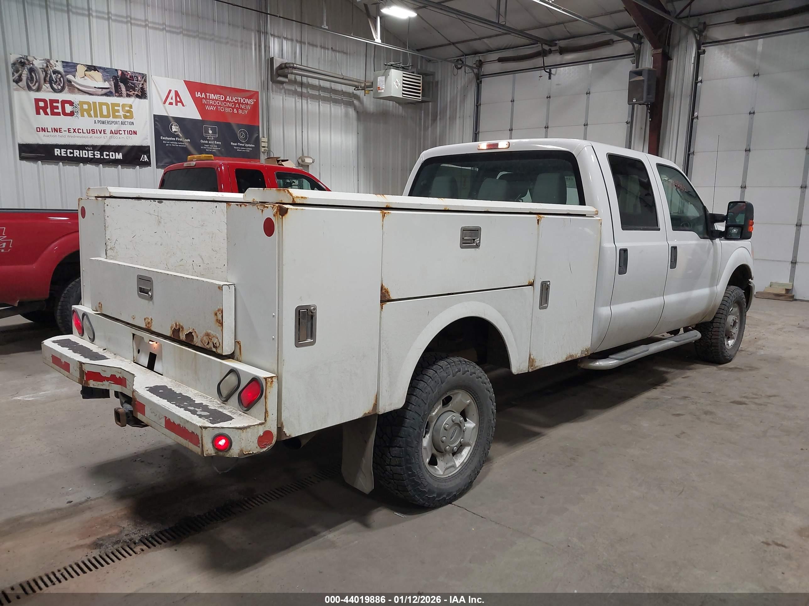FORD F-350 image 4