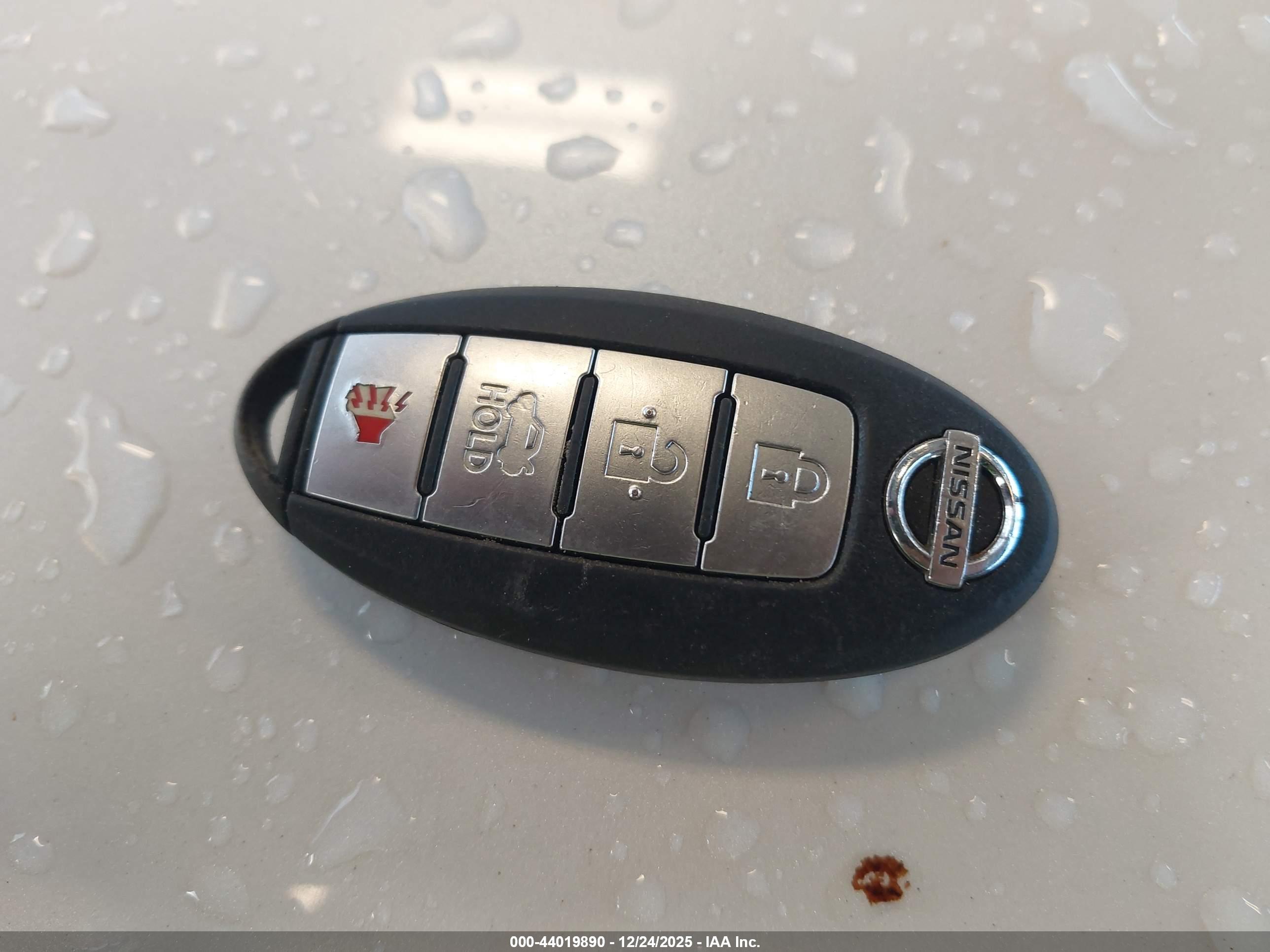 NISSAN ALTIMA image 11