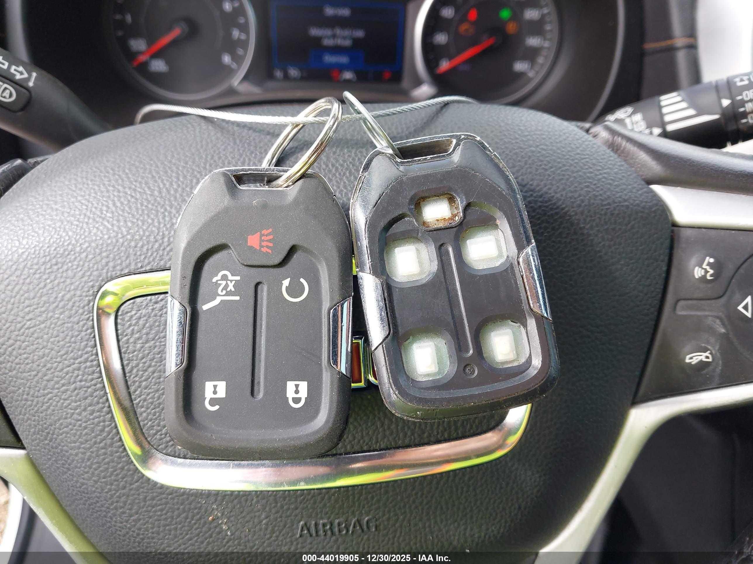GMC TERRAIN image 11