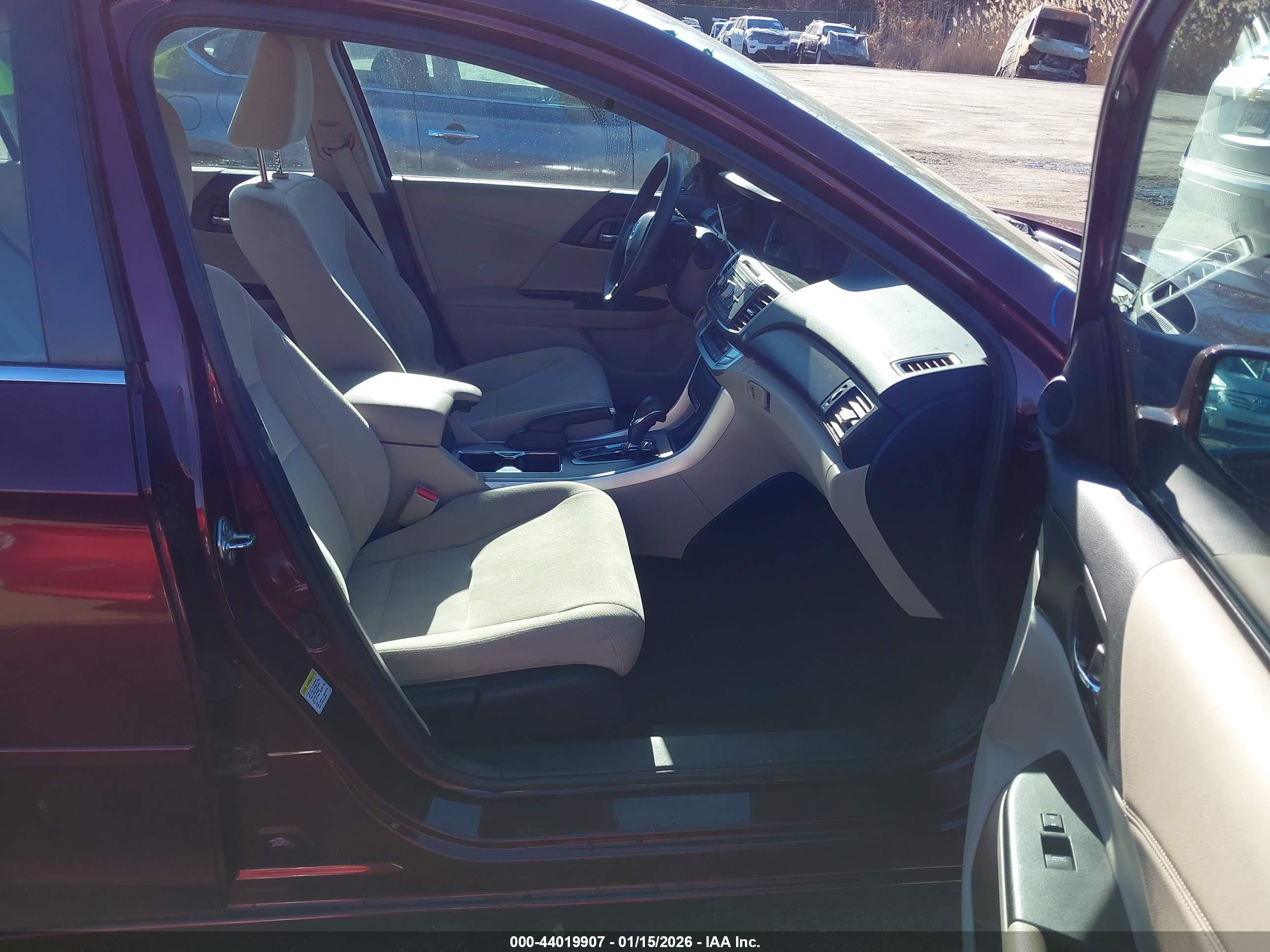 HONDA ACCORD image 5