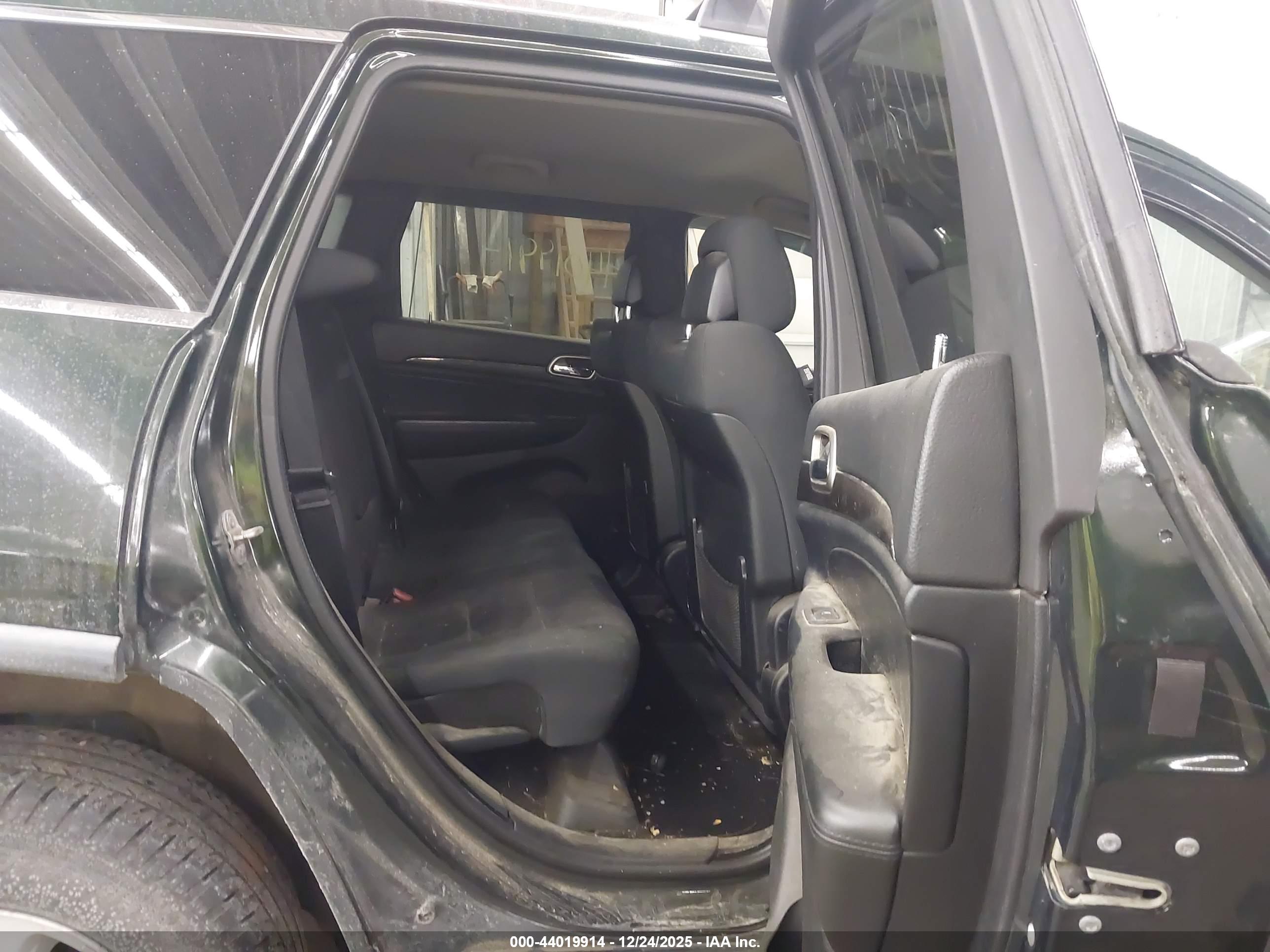 JEEP GRAND image 8