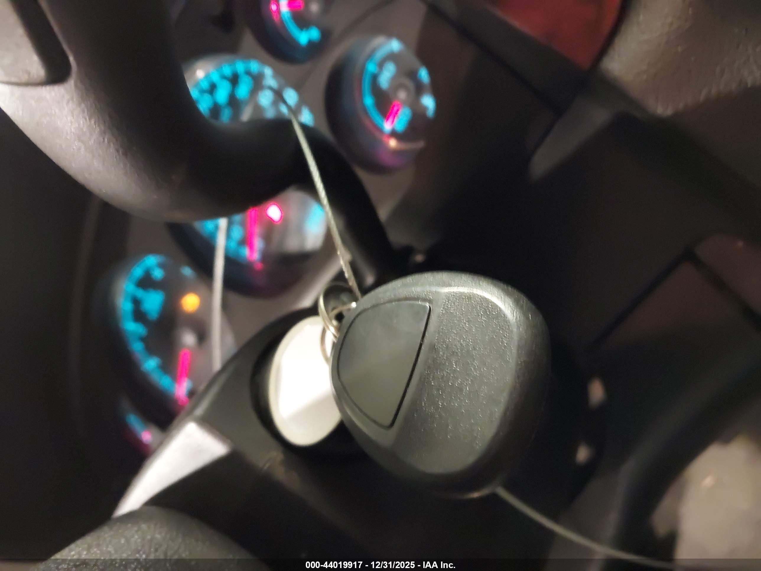 GMC YUKON image 11