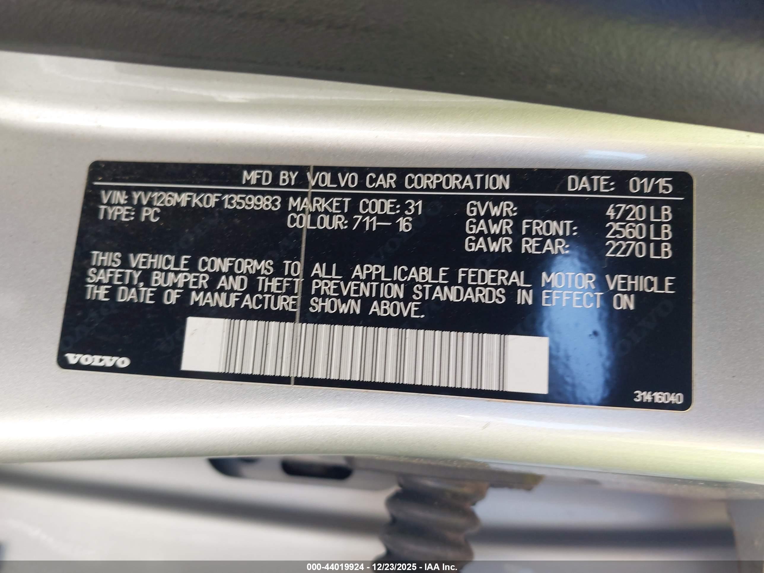 VOLVO S60 image 9