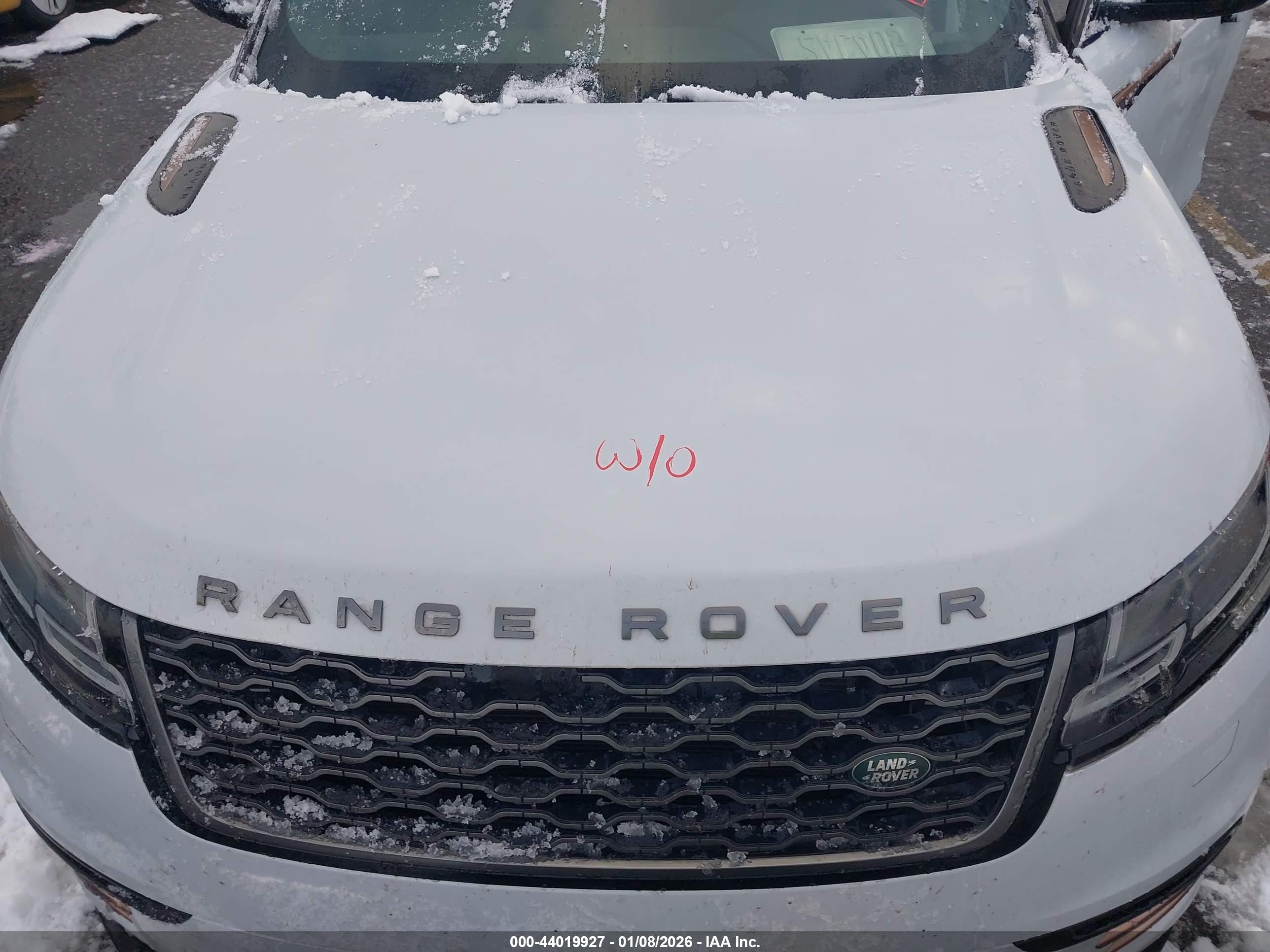 LAND ROVER image 10
