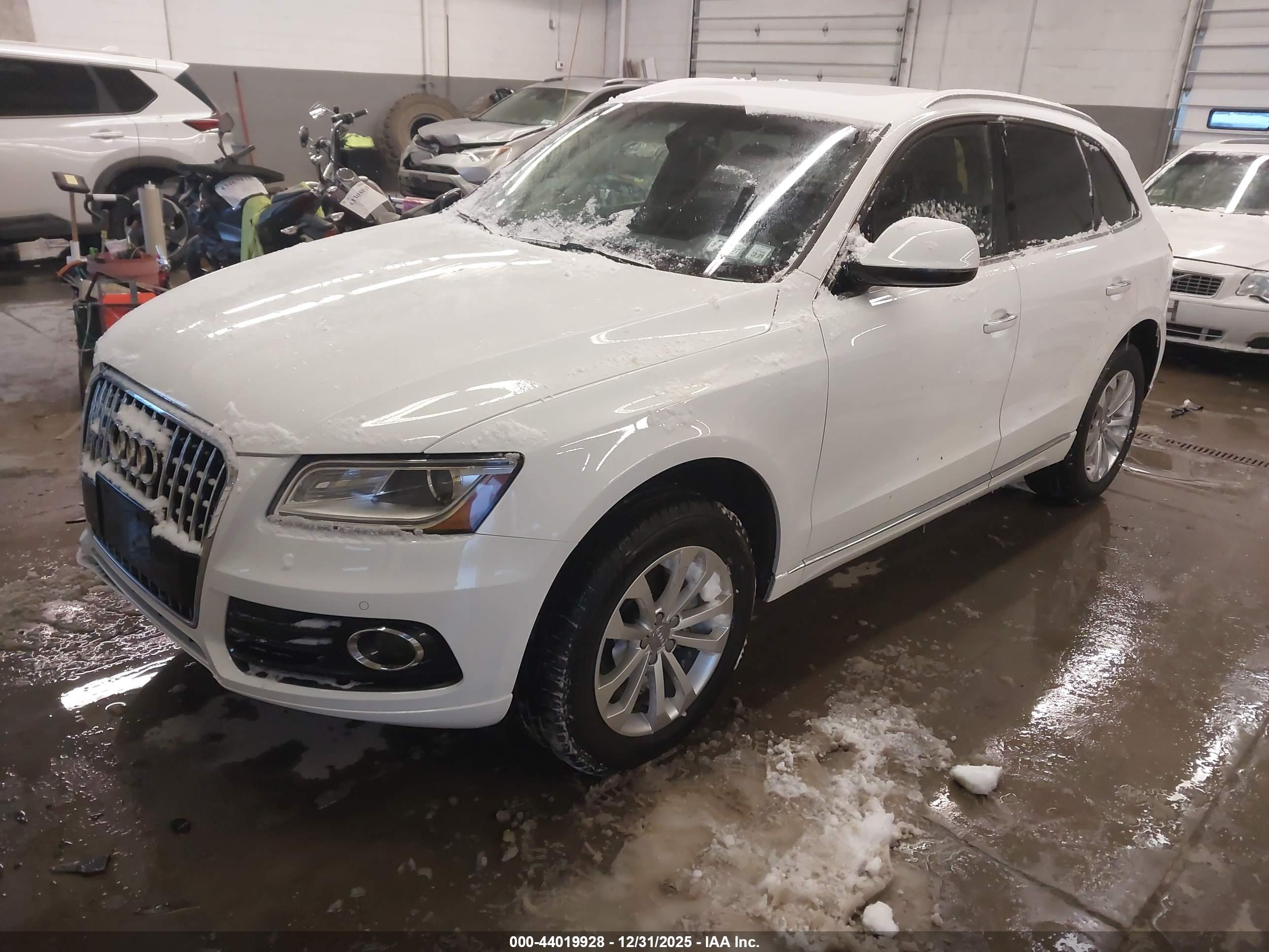AUDI Q5 image 2