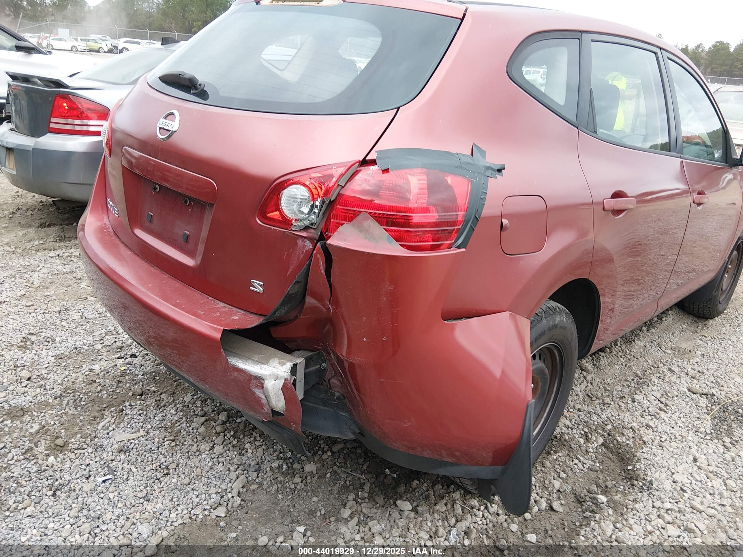 NISSAN ROGUE image 6