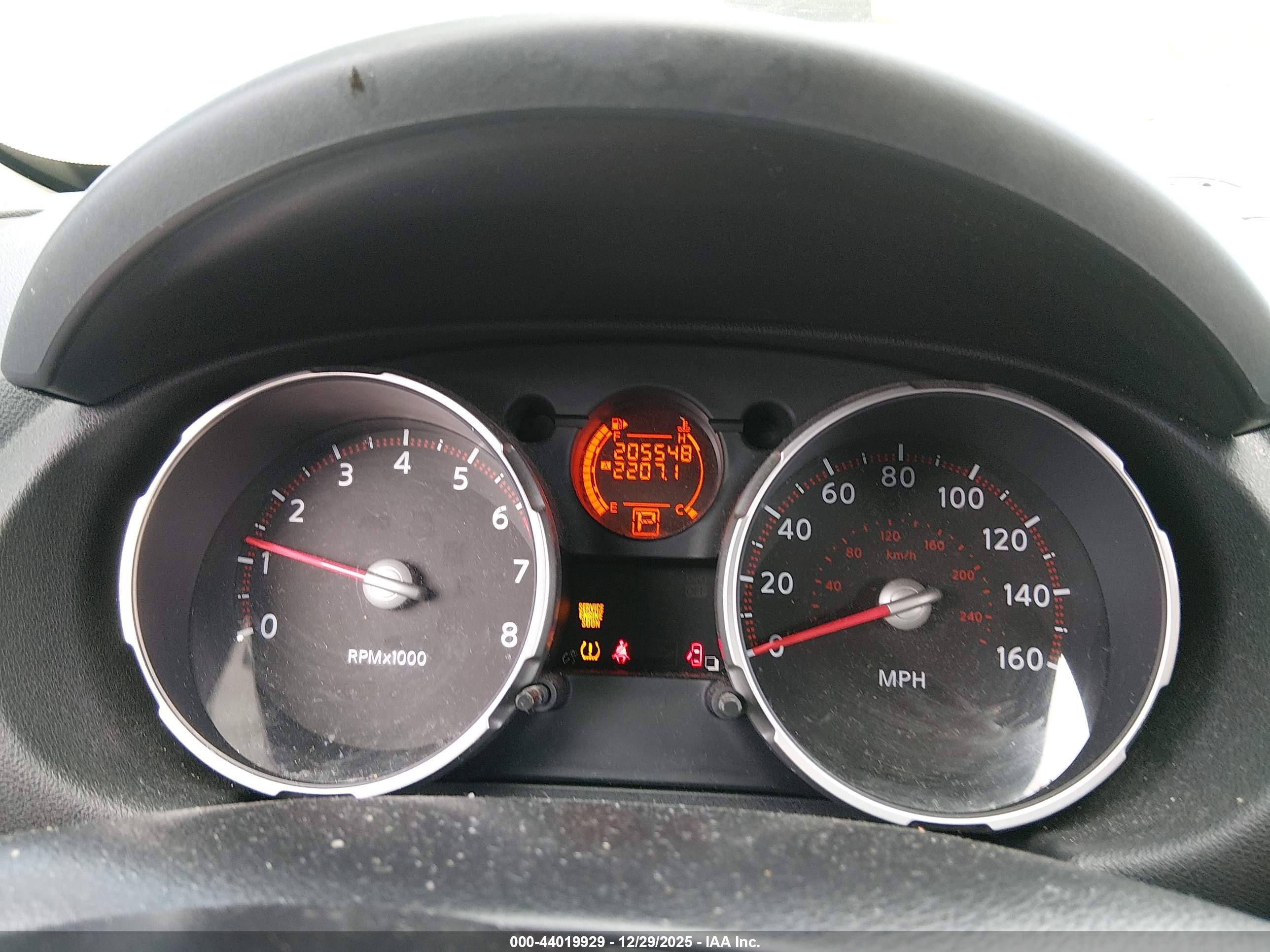 NISSAN ROGUE image 7