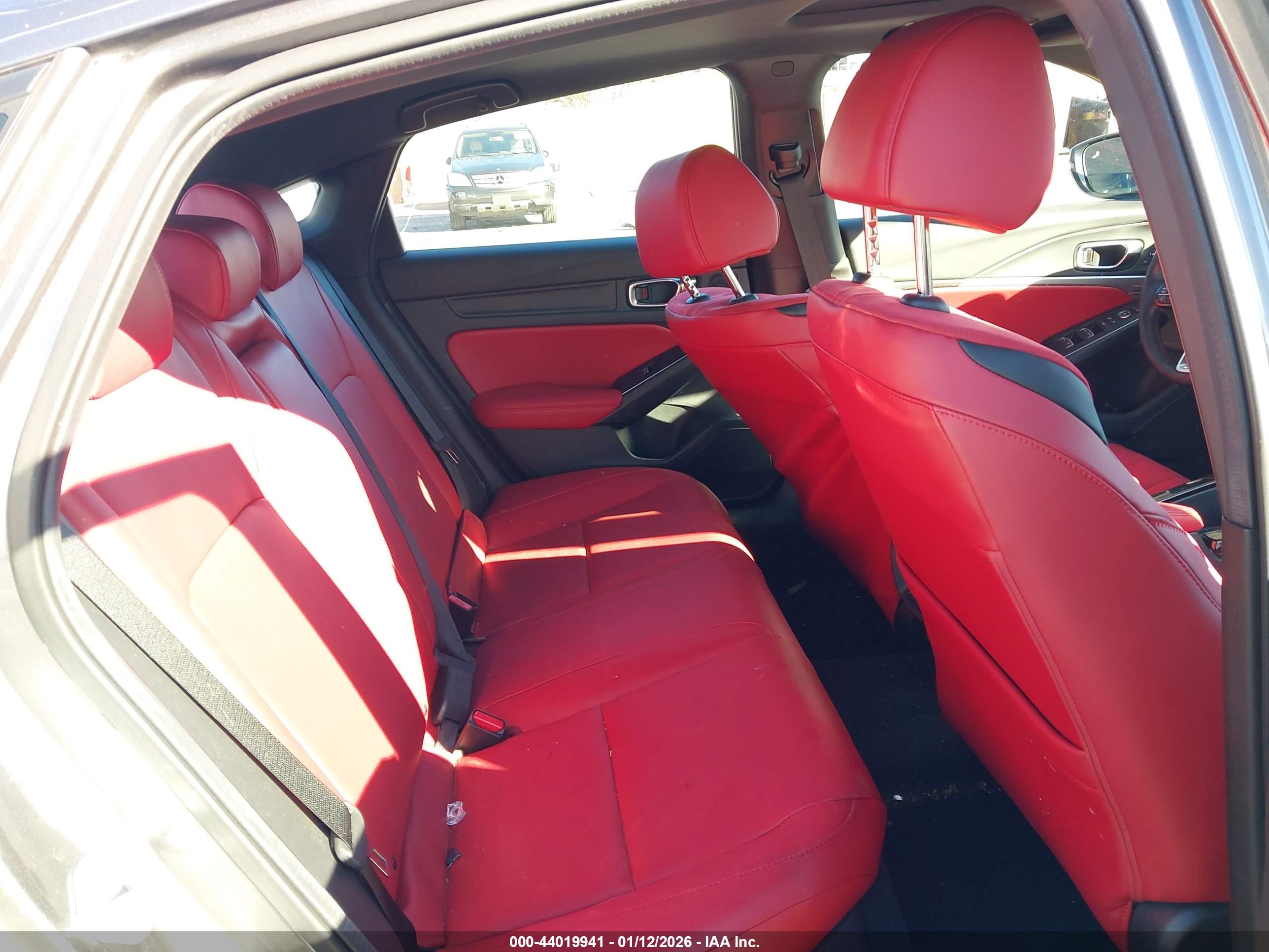 ACURA INTEGRA image 8