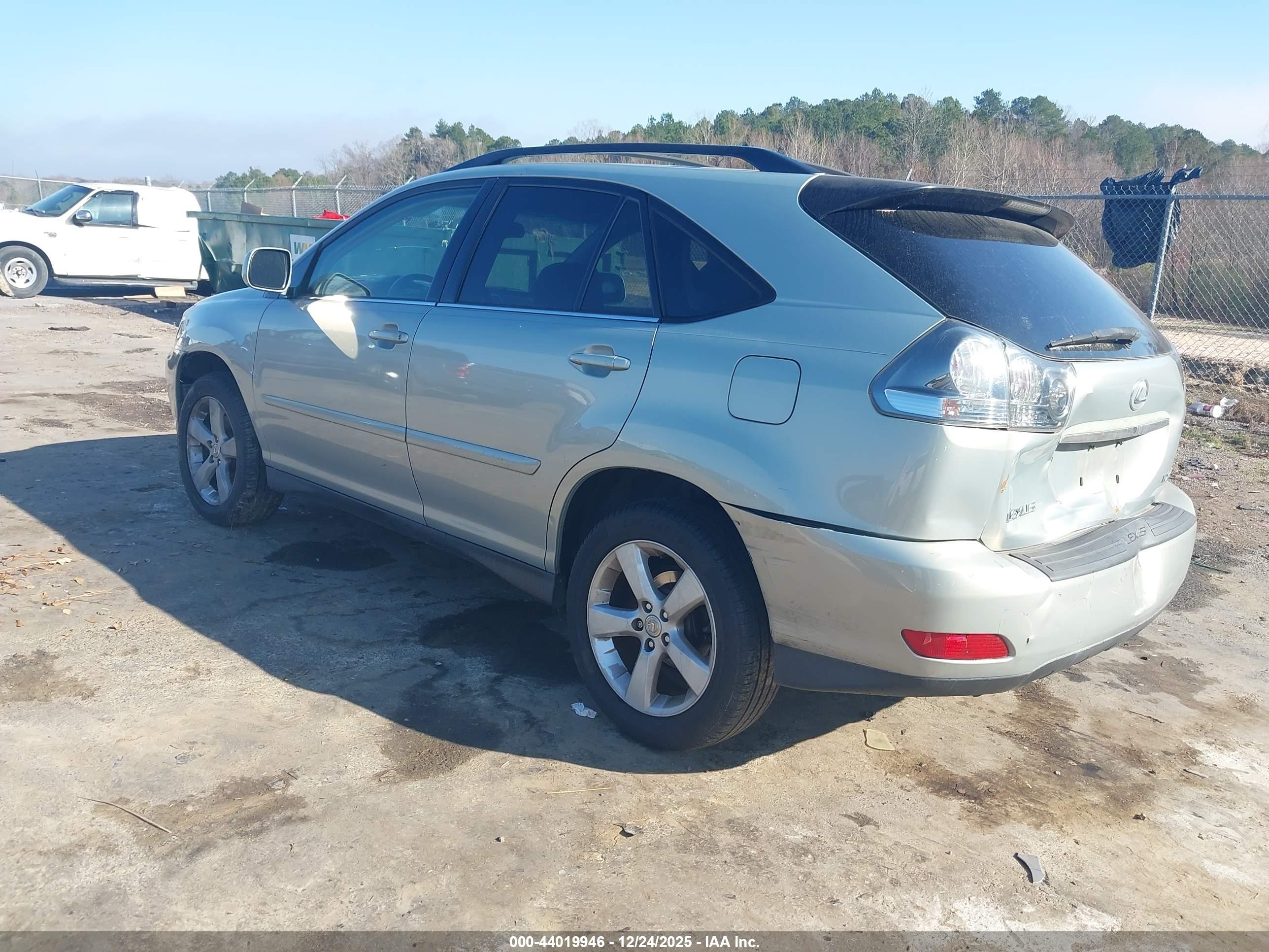 LEXUS RX image 3
