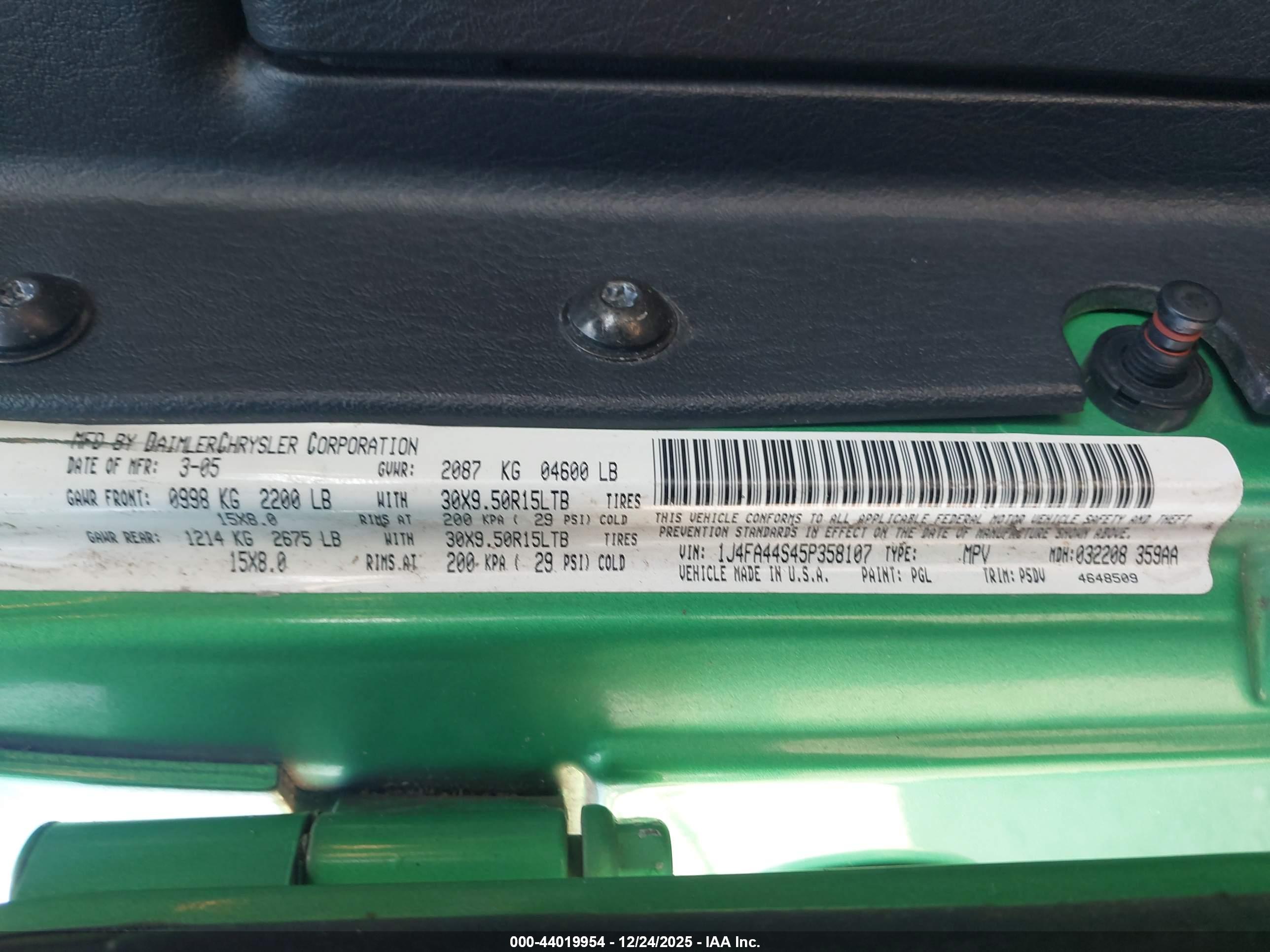 JEEP WRANGLER image 9