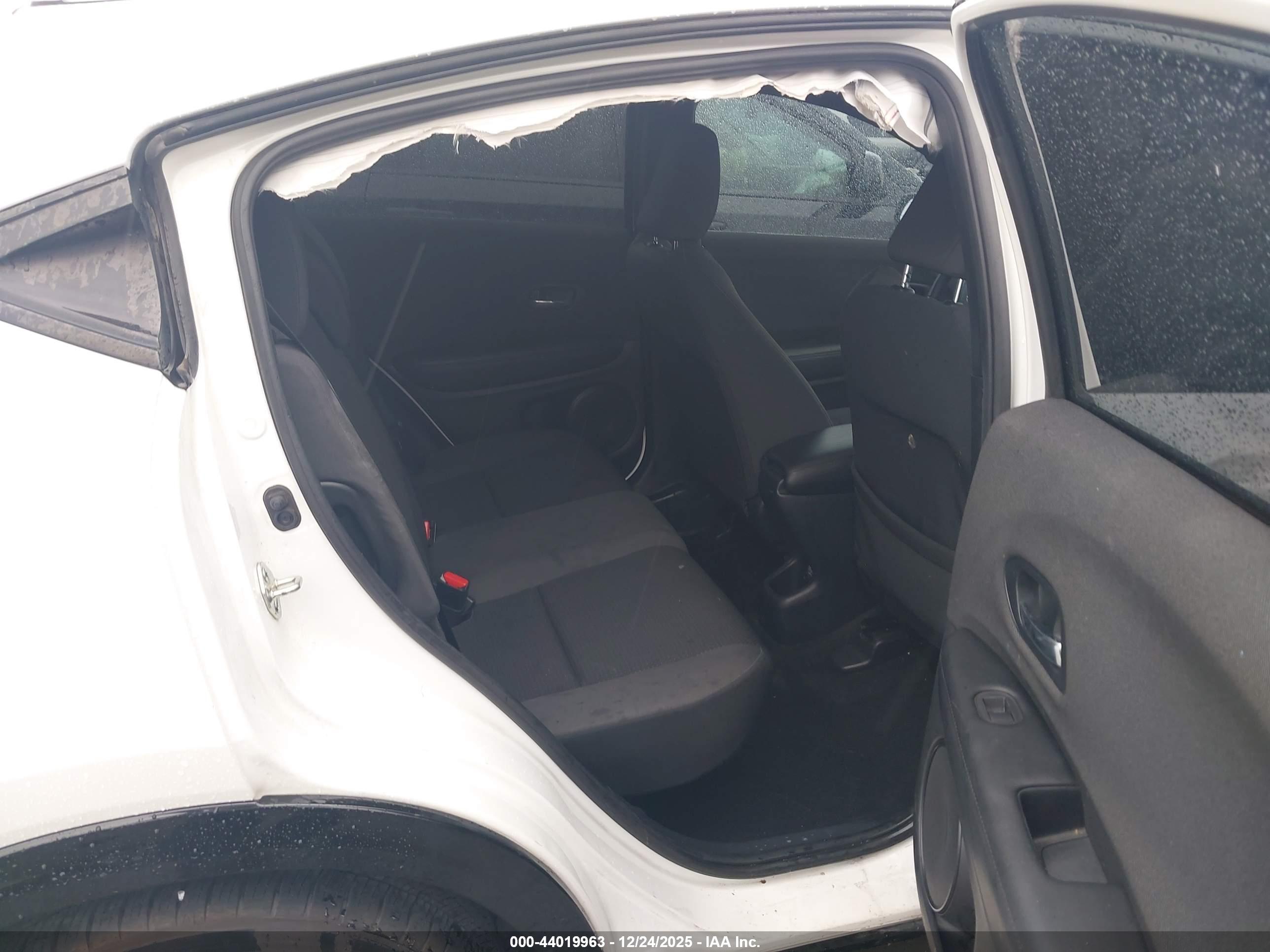 HONDA HR-V image 8