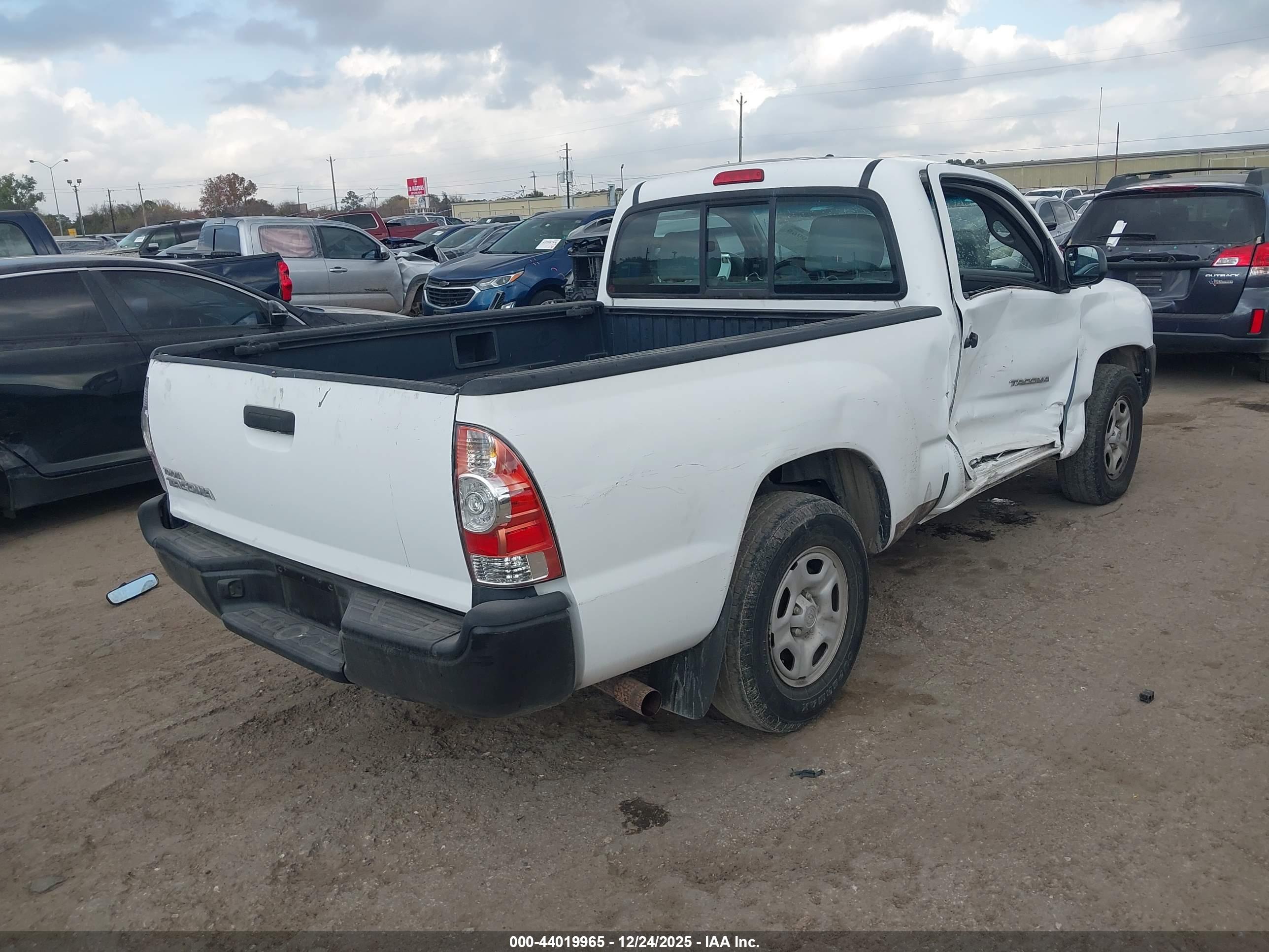 TOYOTA TACOMA image 4