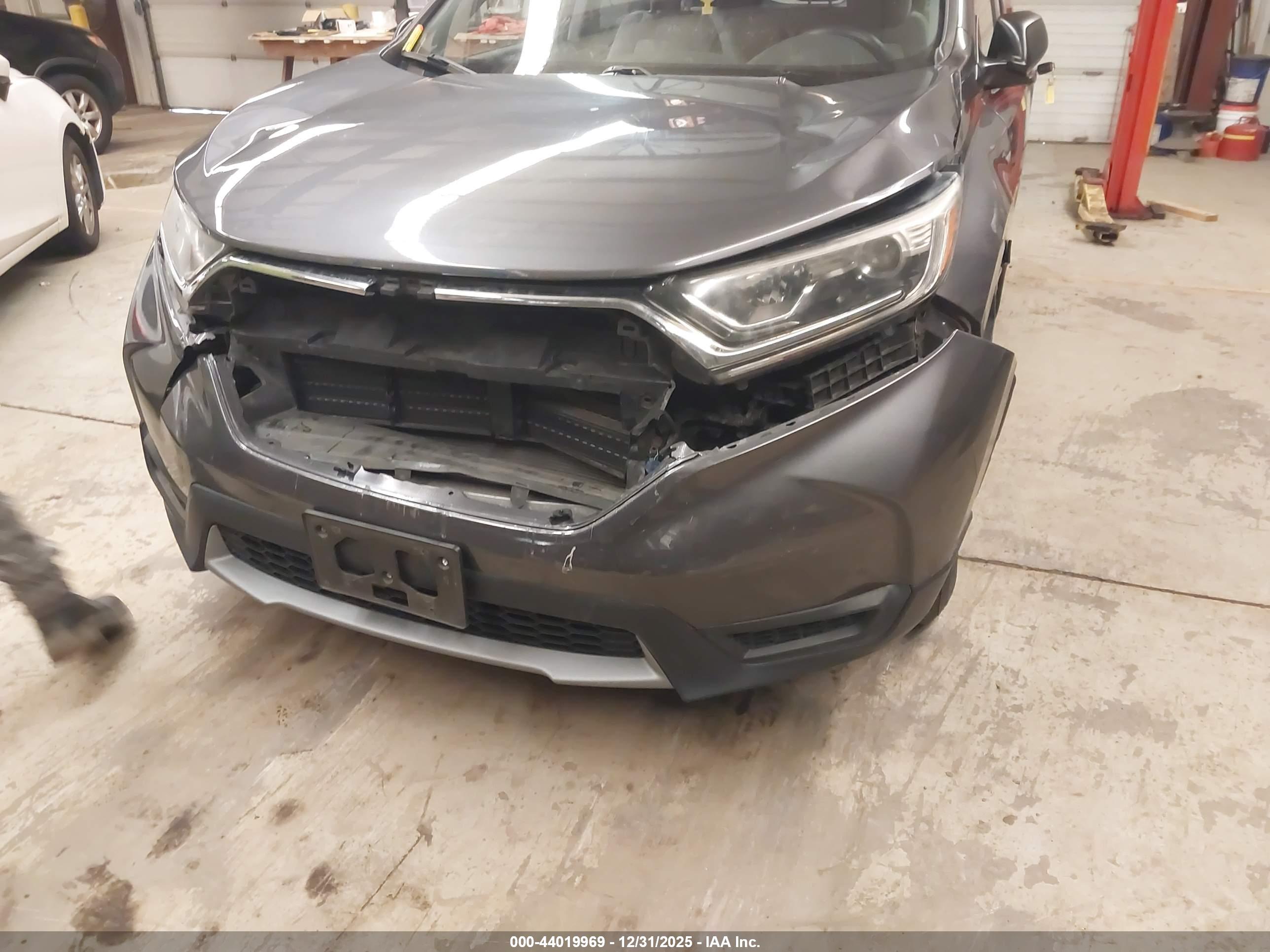 HONDA CR-V image 6