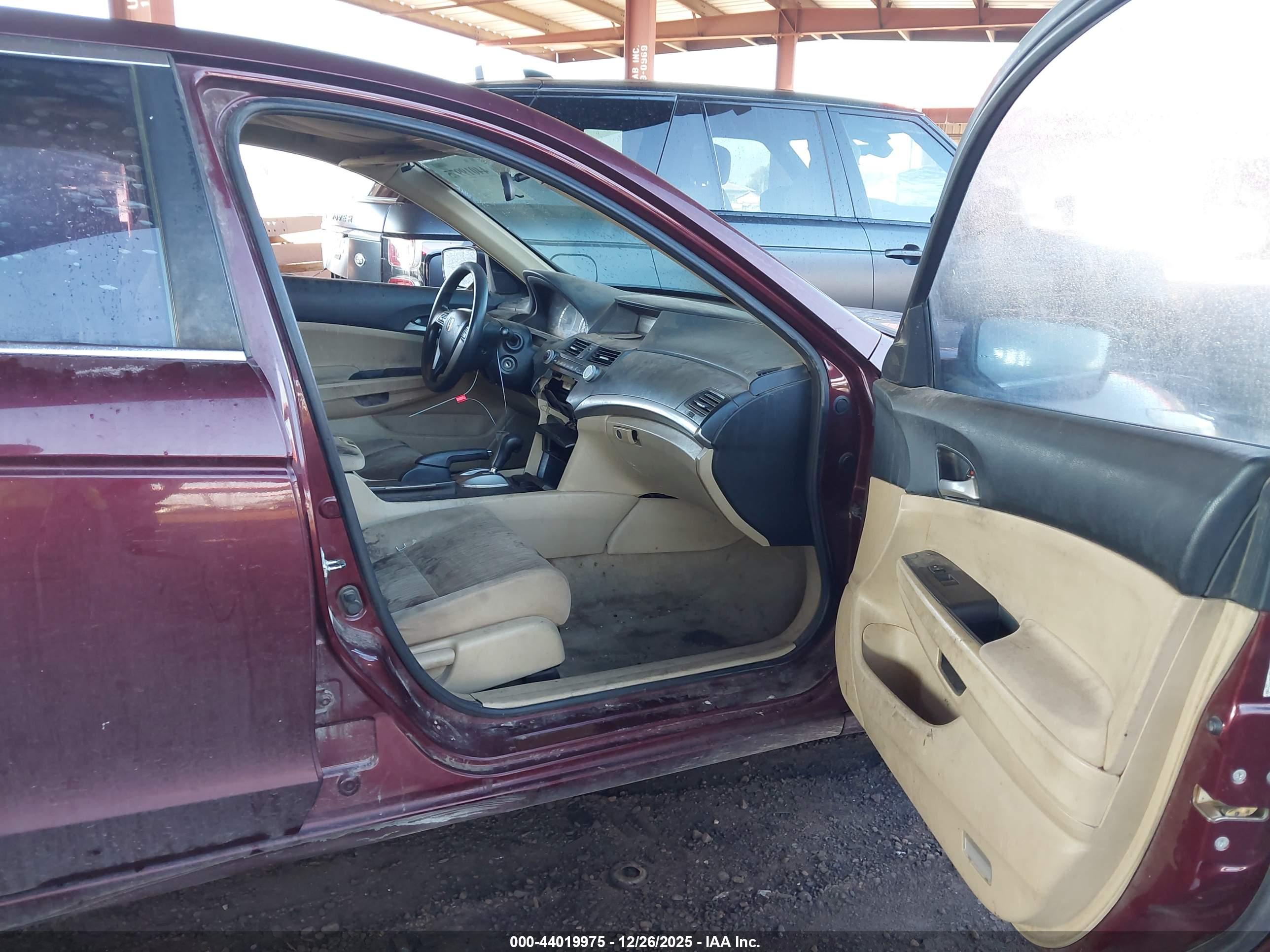 HONDA ACCORD image 5