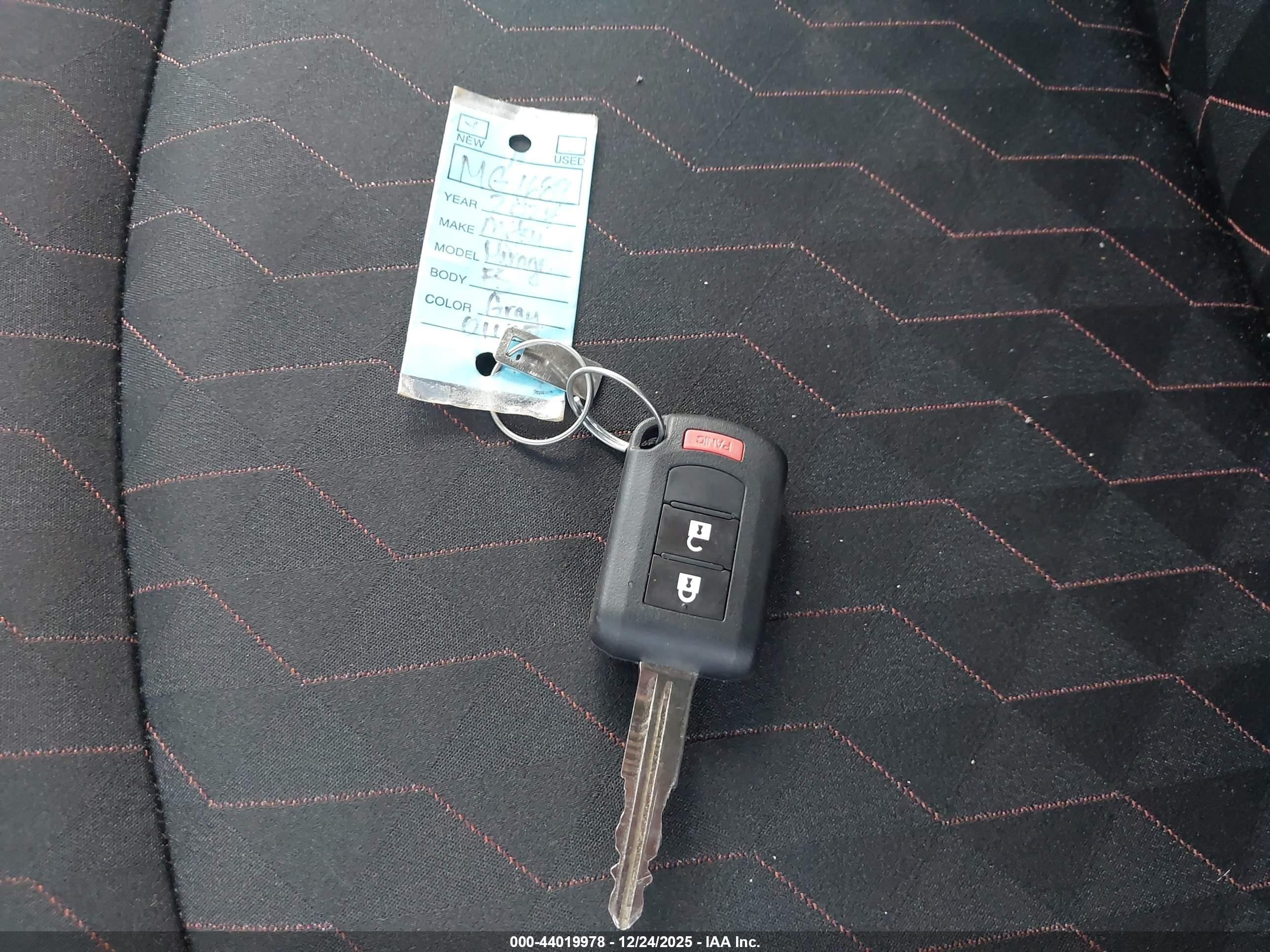 MITSUBISHI MIRAGE image 11