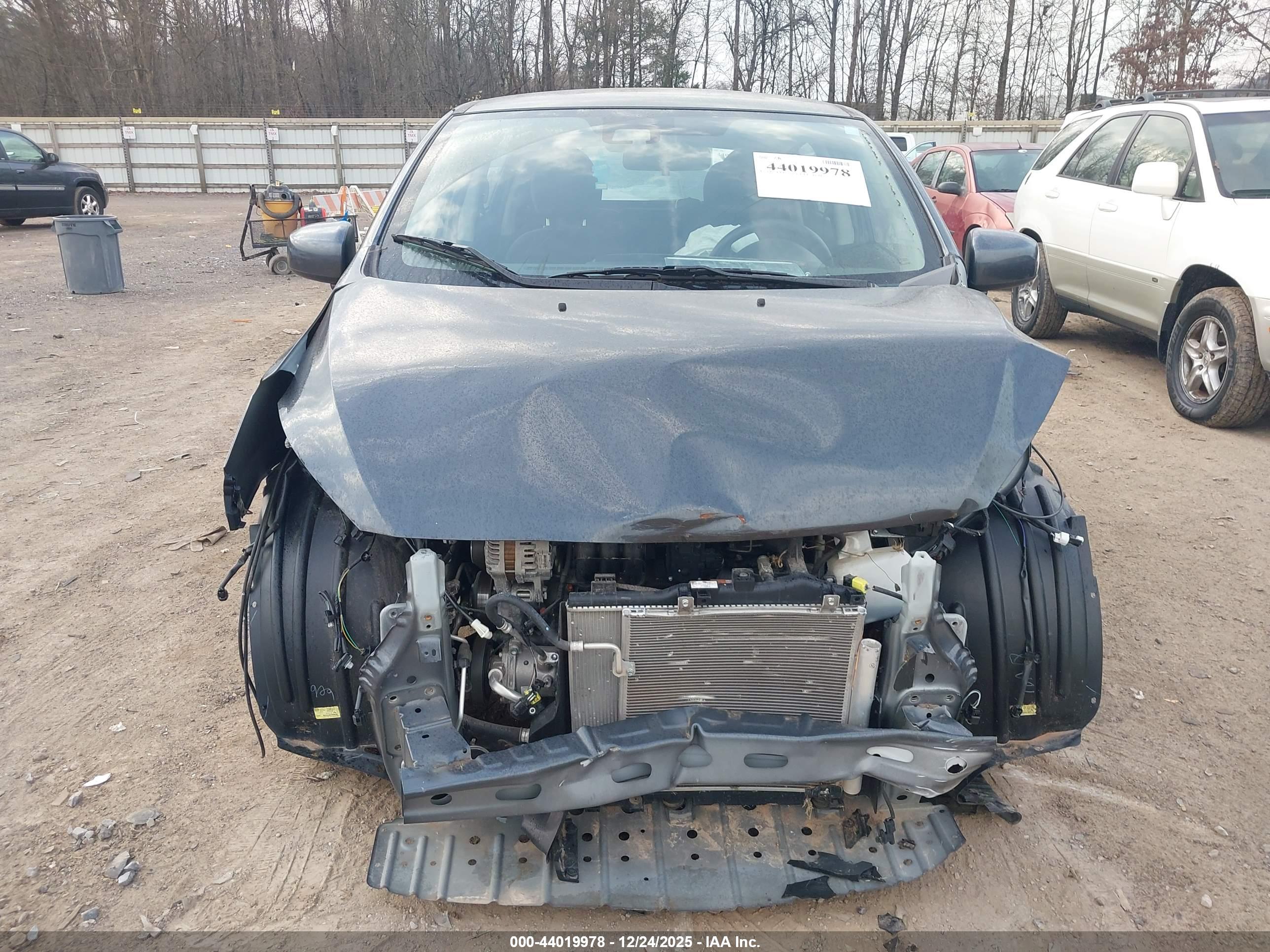 MITSUBISHI MIRAGE image 6