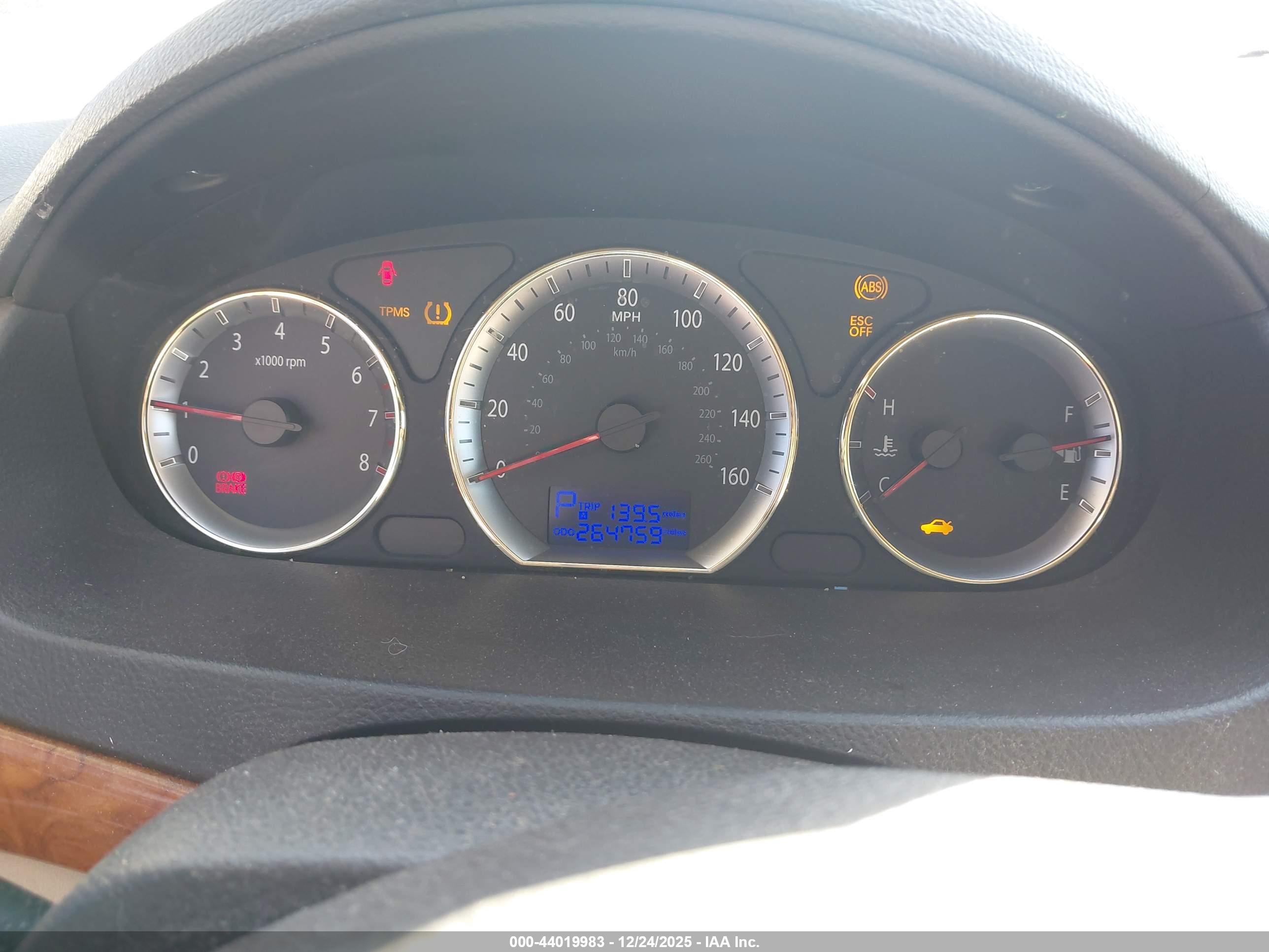 HYUNDAI SONATA image 7