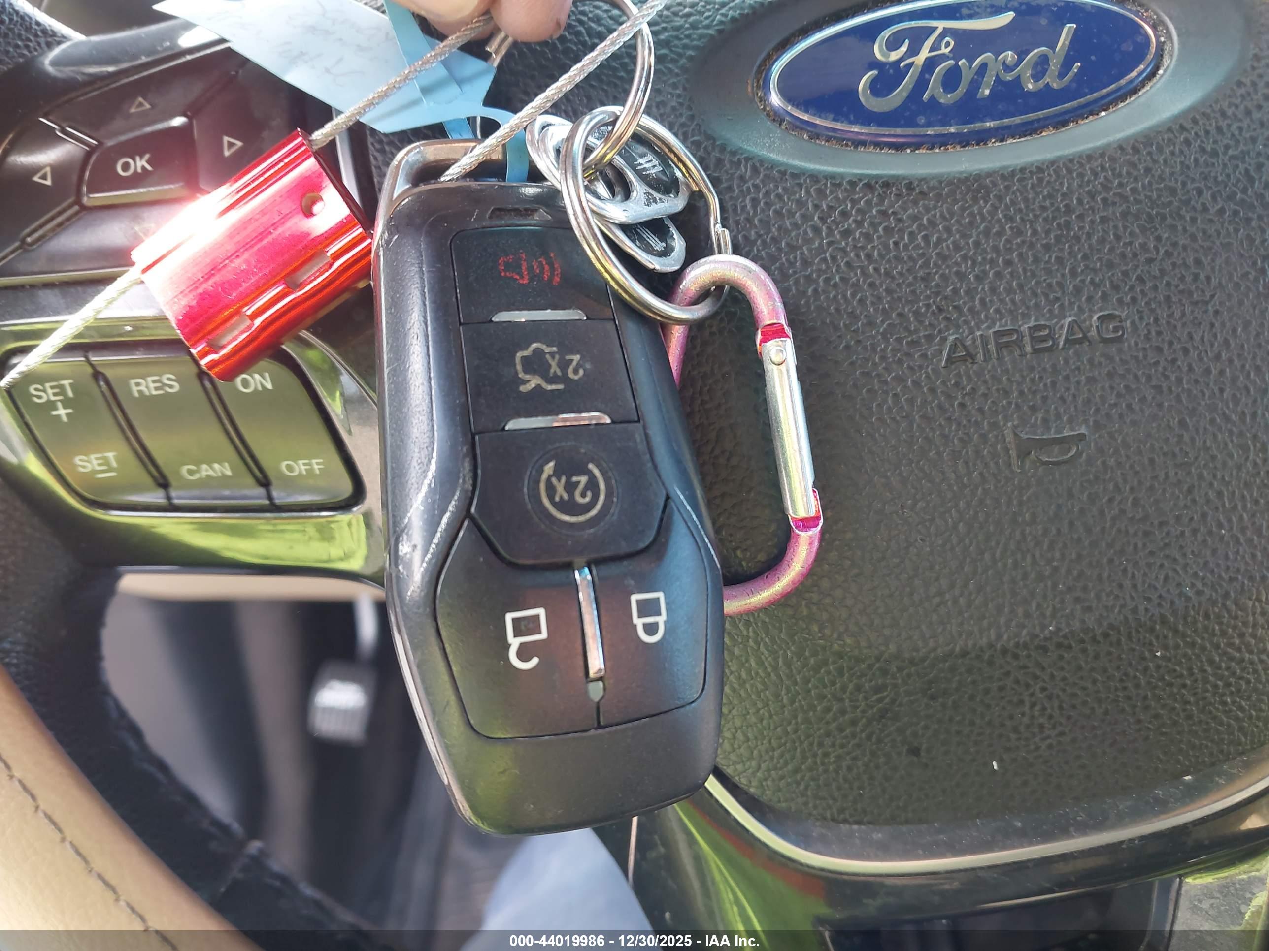 FORD EXPLORER image 11