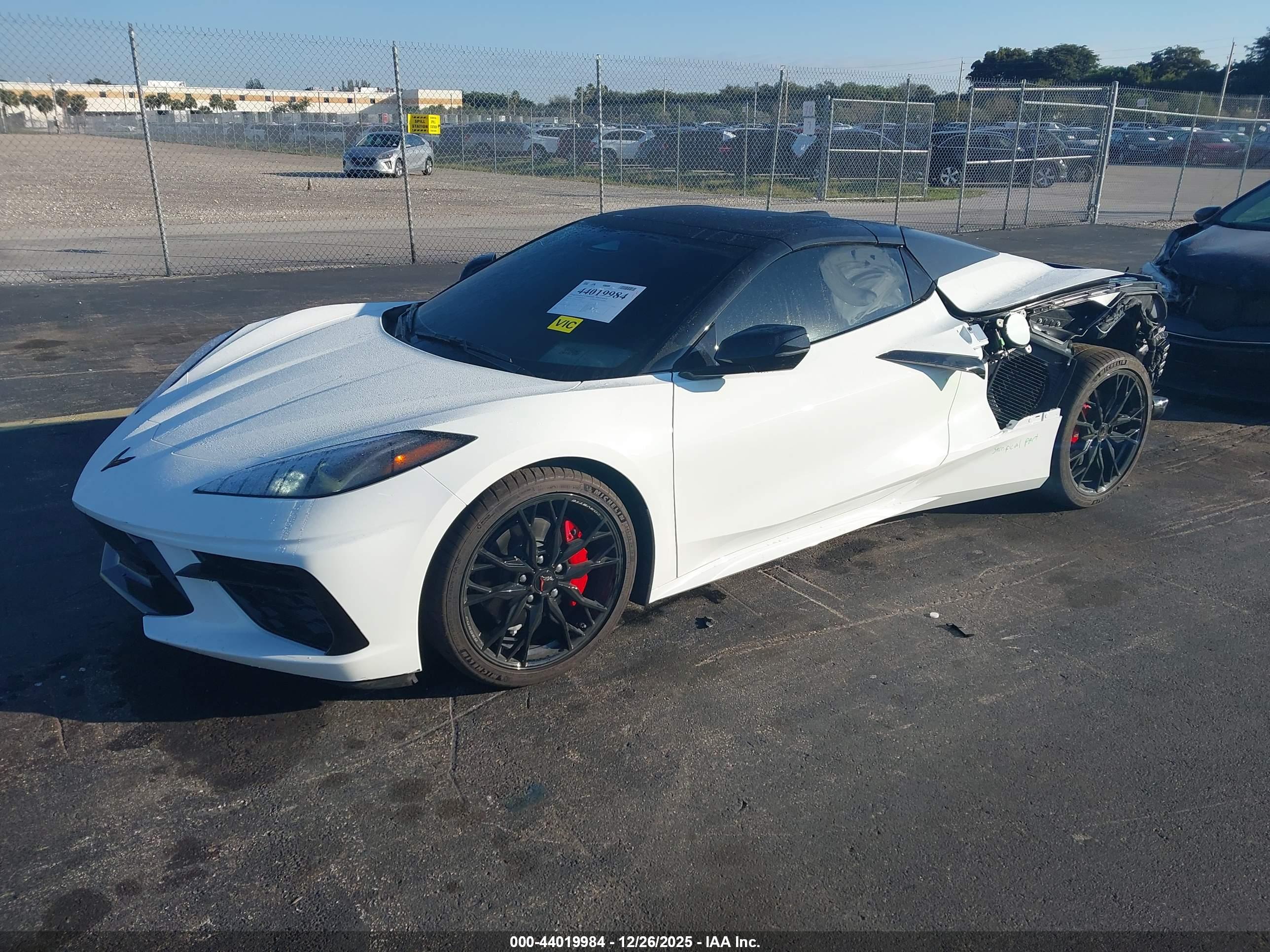 CHEVROLET CORVETTE image 2