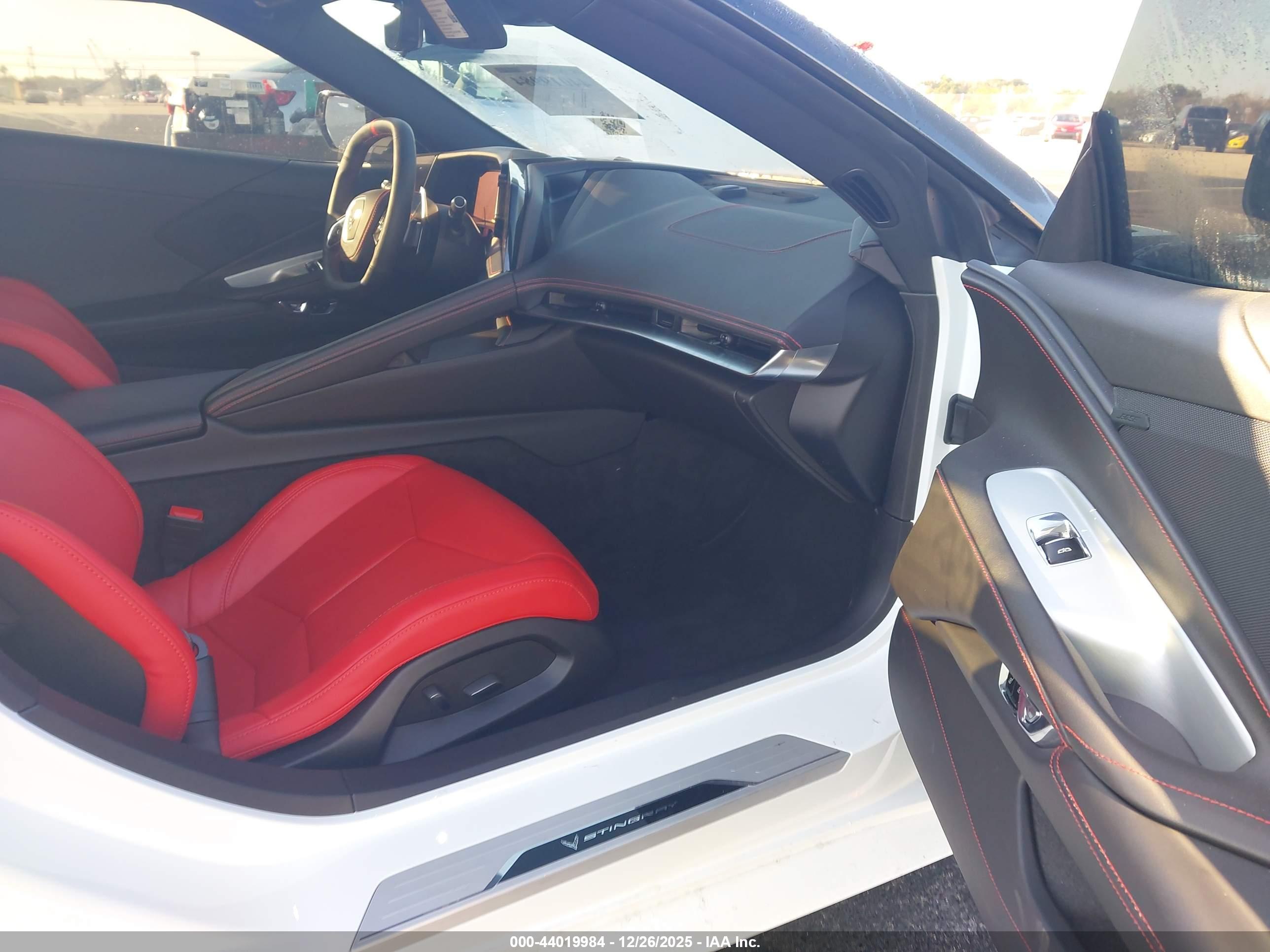 CHEVROLET CORVETTE image 5