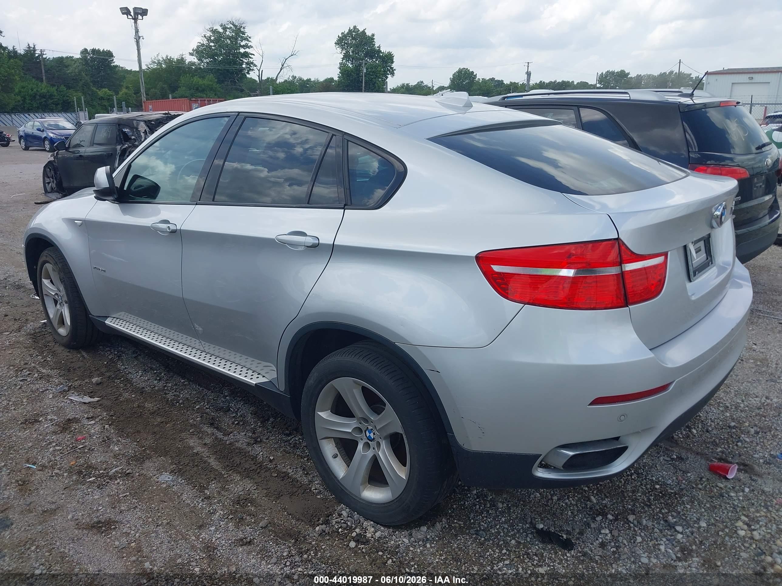 BMW X6 image 3