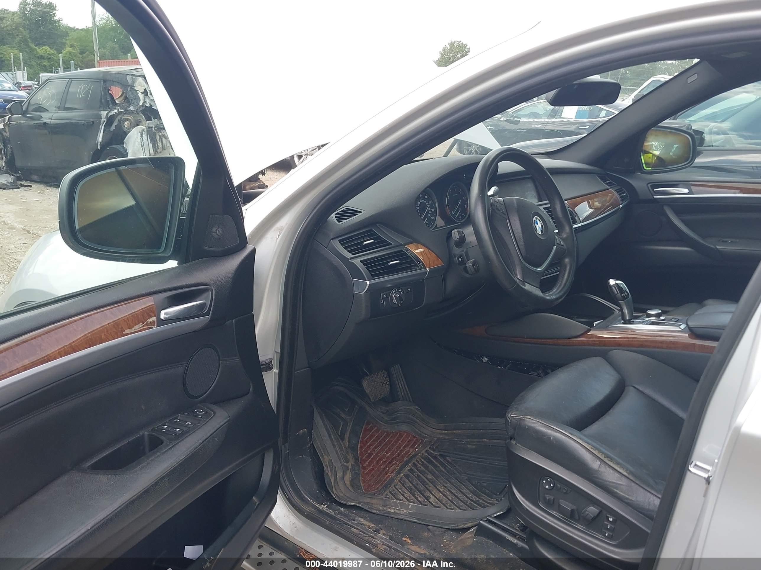 BMW X6 image 5