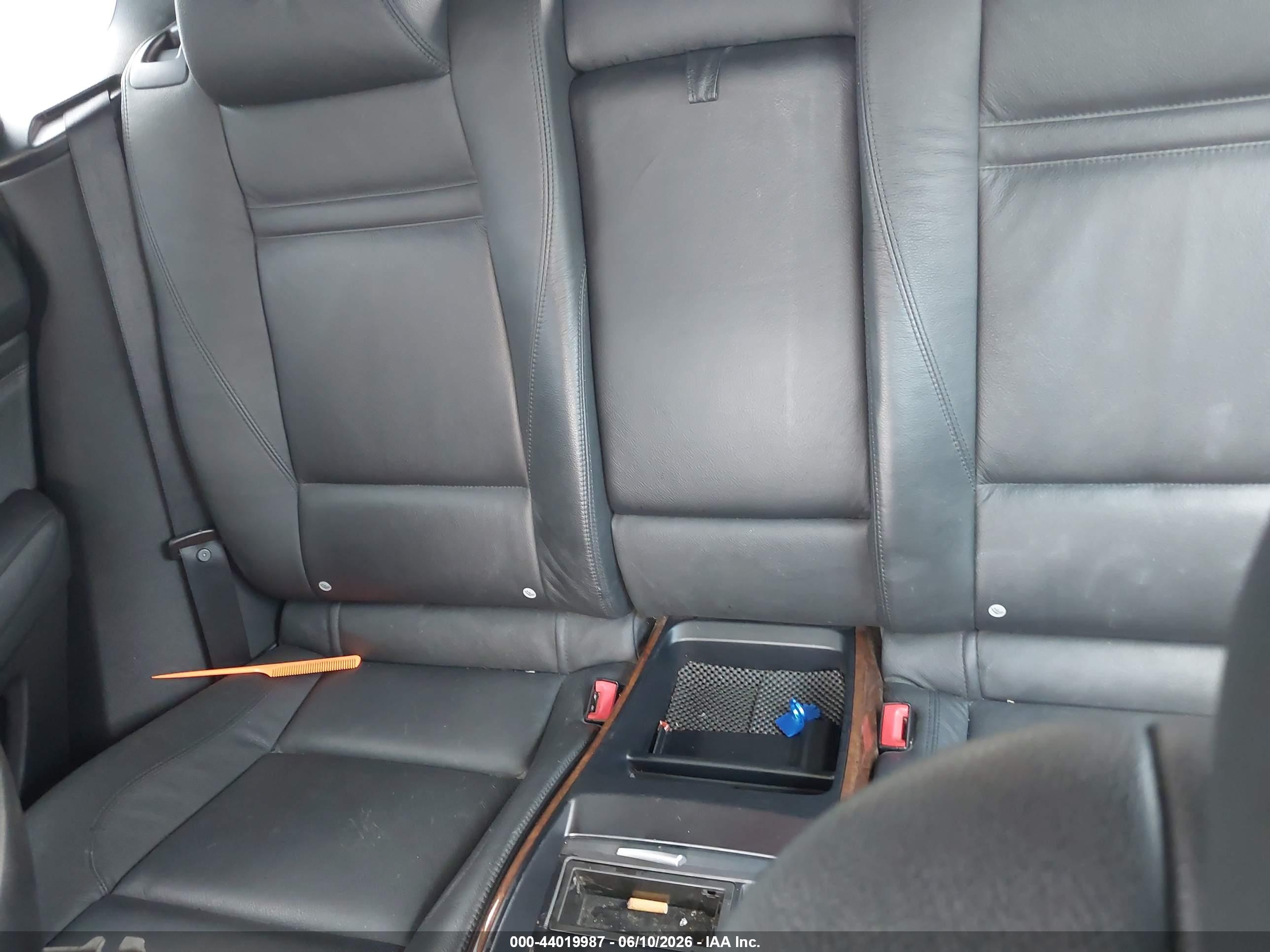BMW X6 image 8