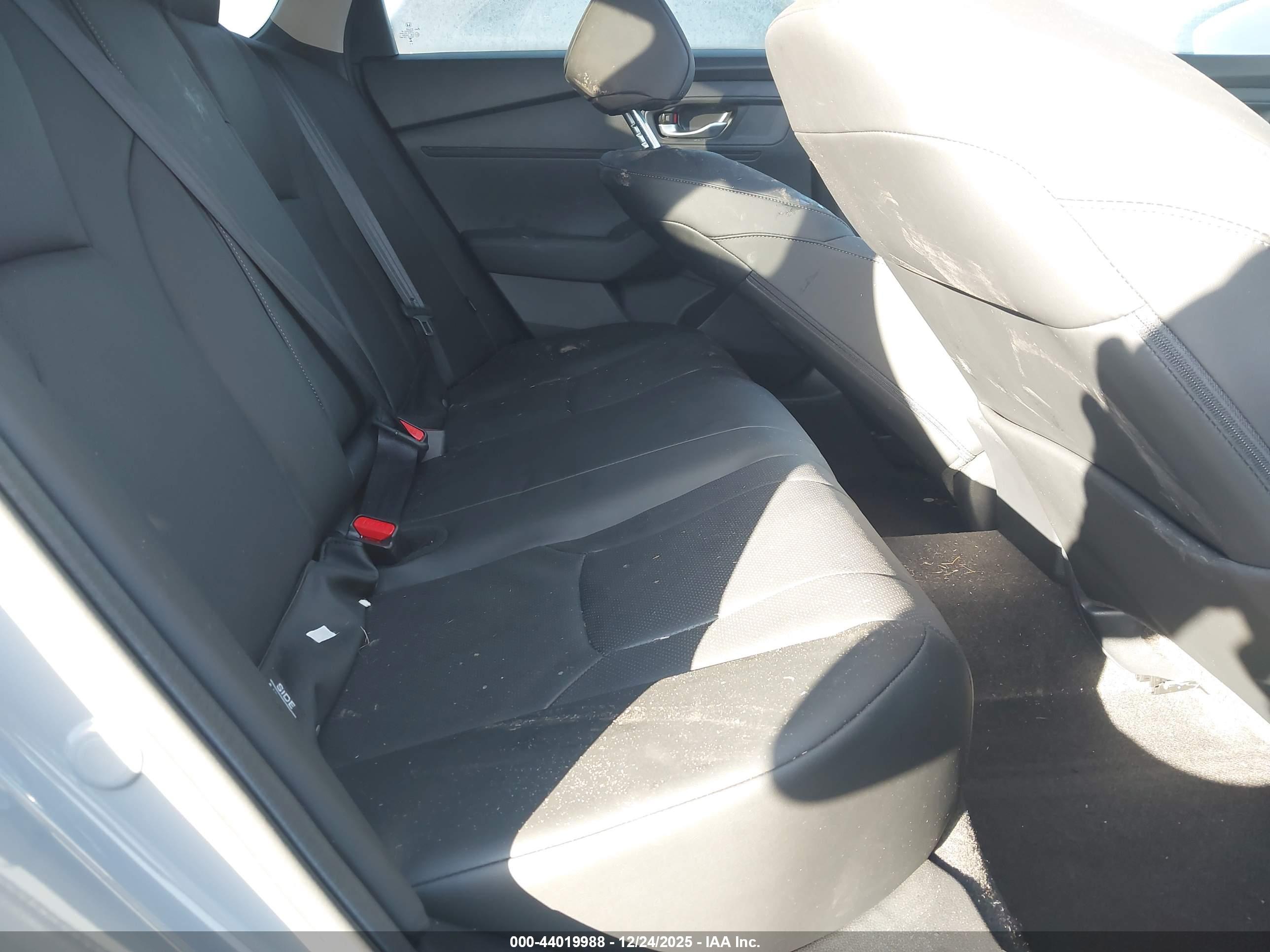 HONDA ACCORD image 8